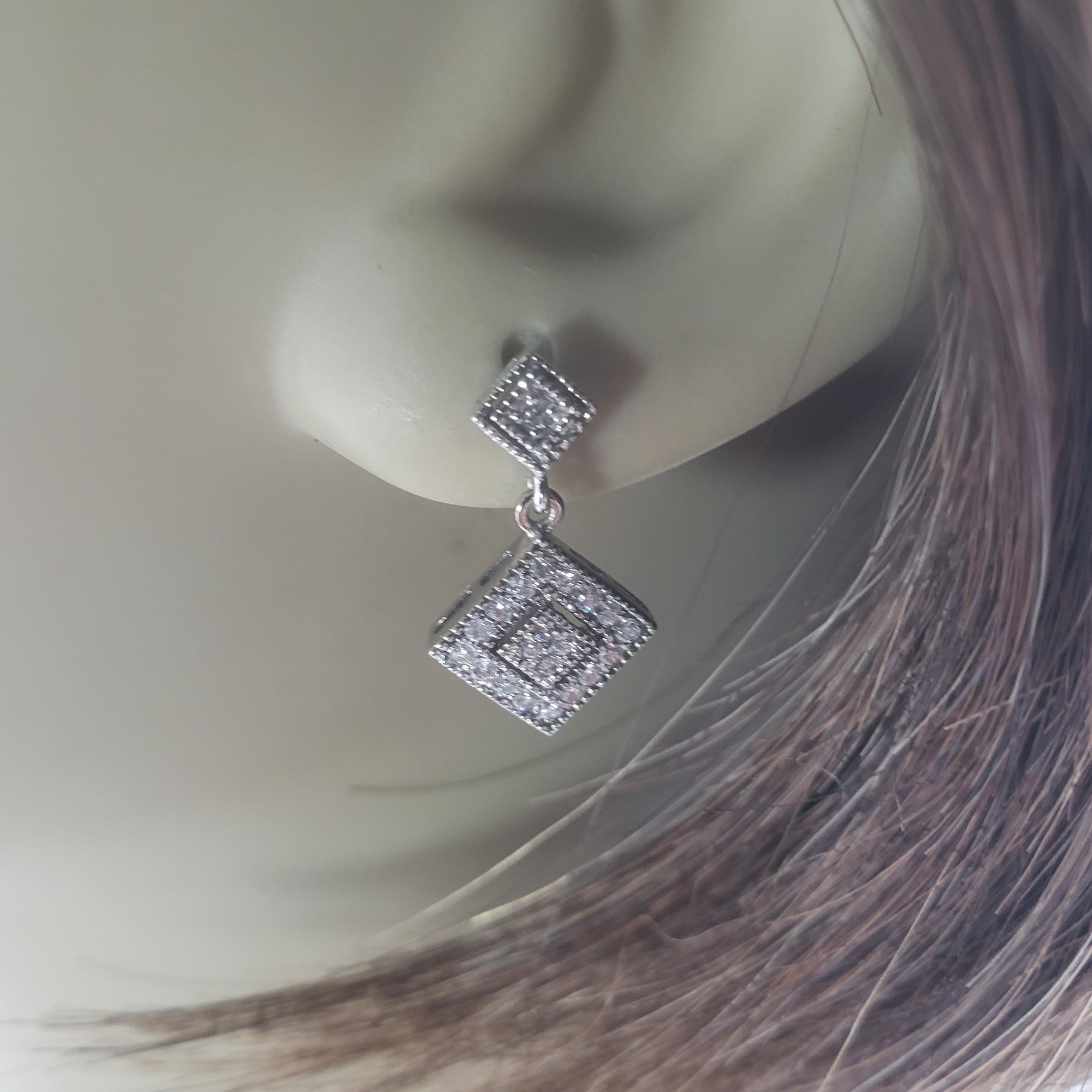 10 Karat White Gold Diamond Drop Earrings For Sale 2