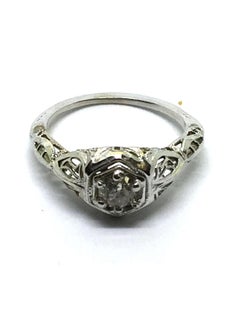 10 Karat White Gold Diamond Engagement Ring