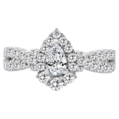 Anillo de compromiso de diamantes en oro blanco de 10 quilates