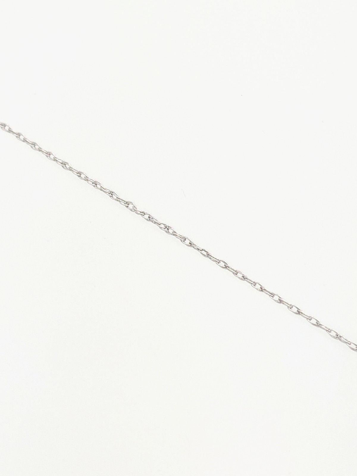 10 Karat White Gold Diamond Heart Pendant Necklace For Sale 4