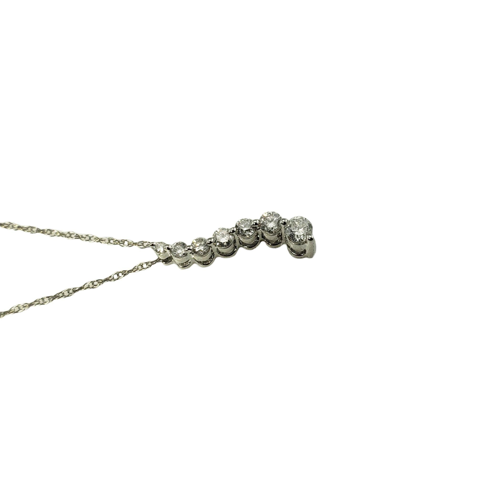 Brilliant Cut 10 Karat White Gold Diamond Pendant Necklace #12987 For Sale