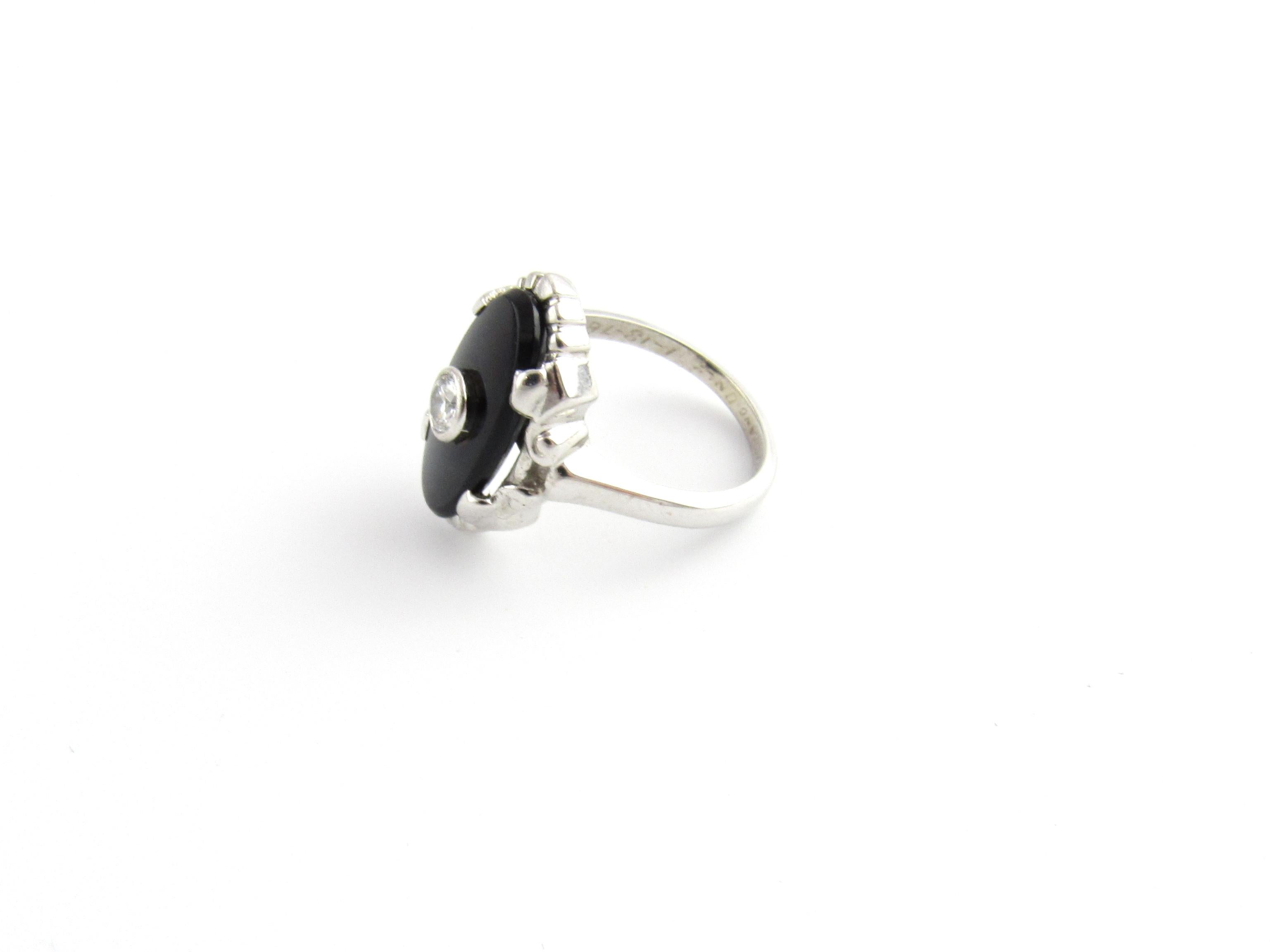 Round Cut 10 Karat White Gold Onyx and Diamond Ring For Sale