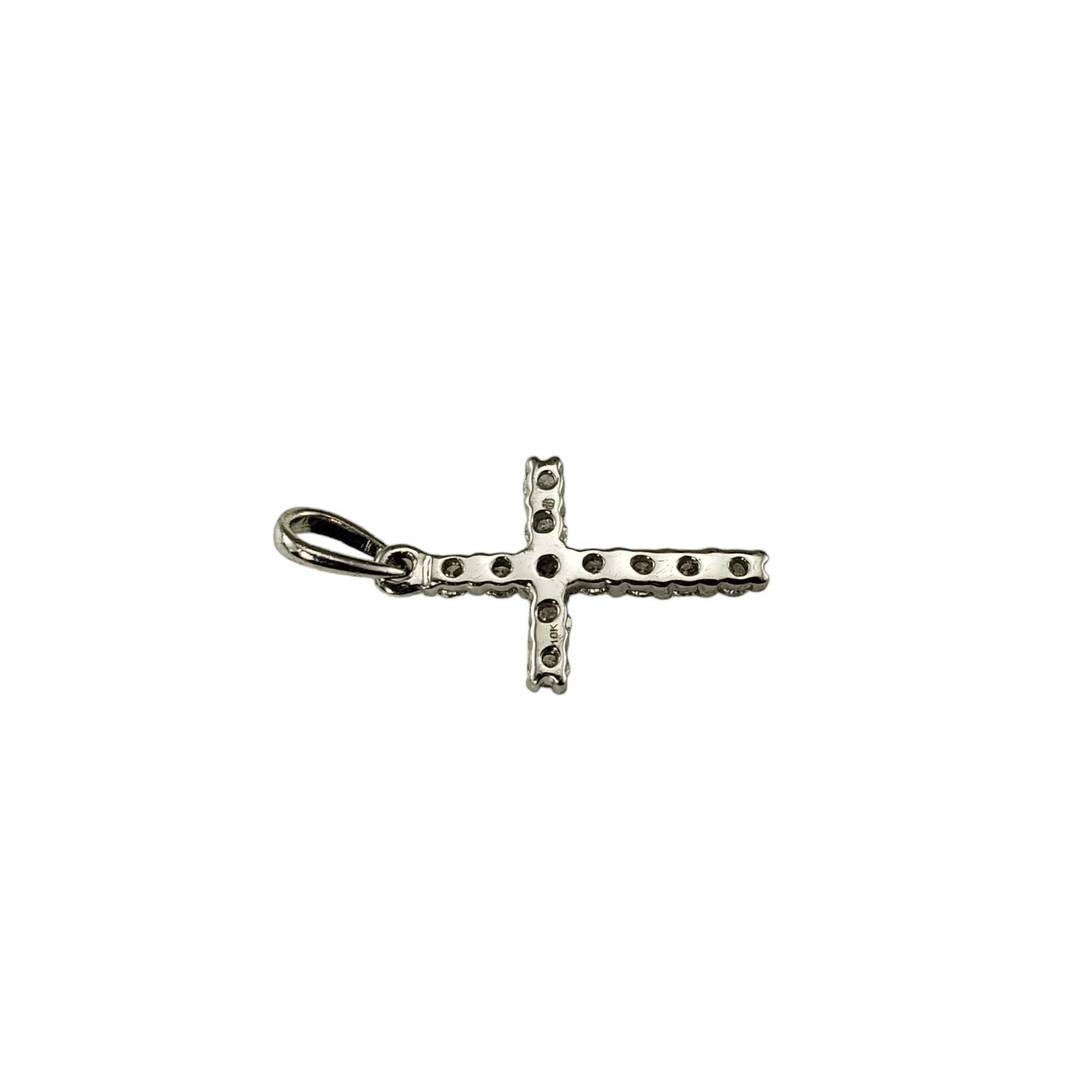 10 Karat White Gold Petite Diamond Cross Pendant #18065 In Good Condition For Sale In Washington Depot, CT