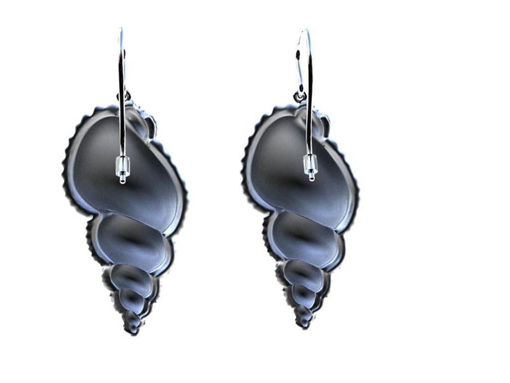 Contemporary 10 Karat White Gold Polka Dot Tulip Shell Earrings