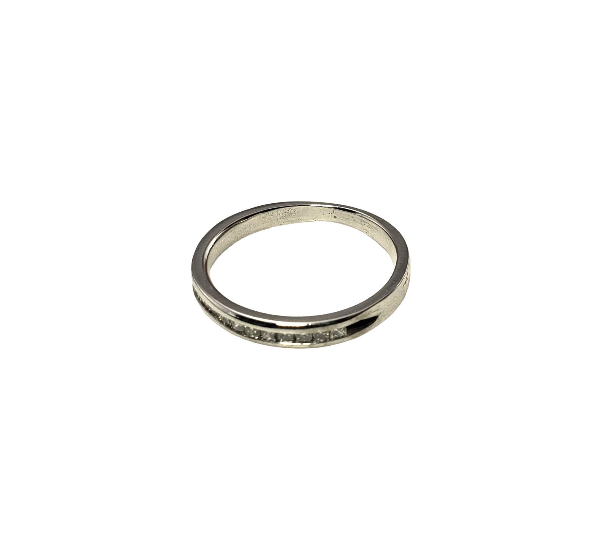 10 Karat White Gold Princess Cut Diamond Band Ring Size 5.75 #13043 For Sale 1