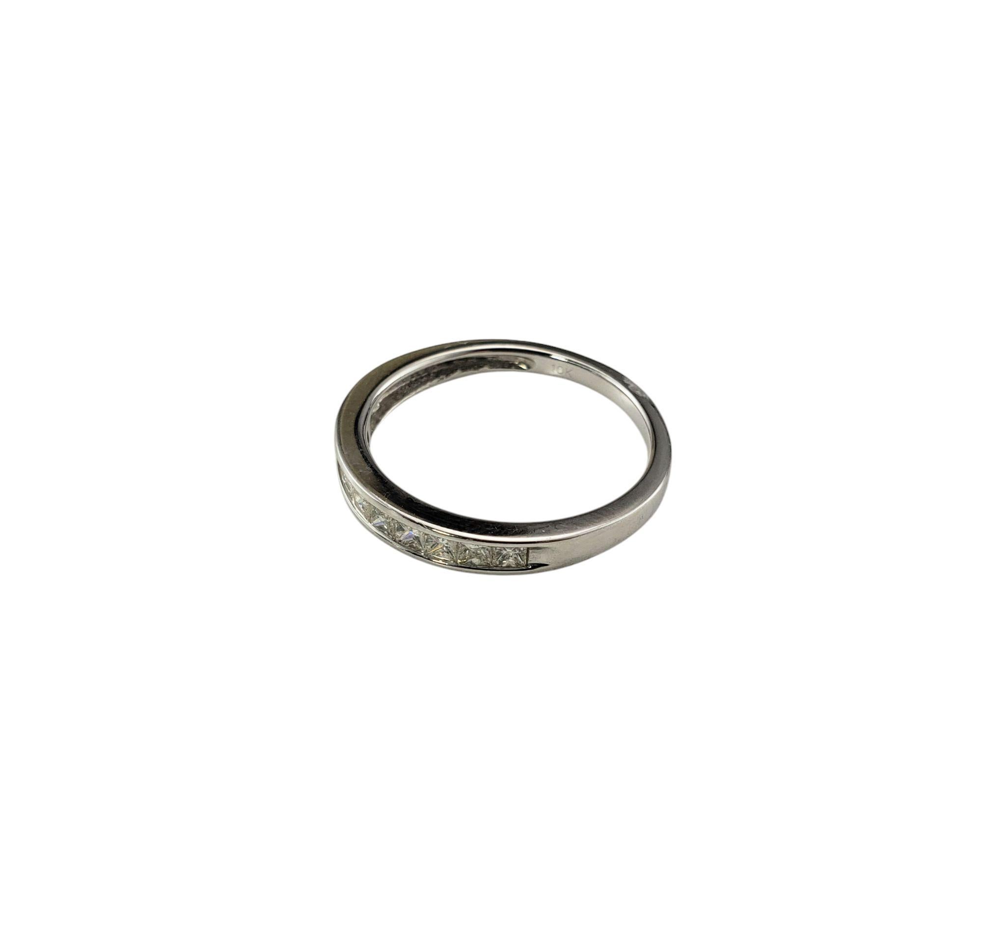 10 Karat White Gold Princess Cut Diamond Band Ring Size 7 #21238 In Good Condition For Sale In Washington Depot, CT