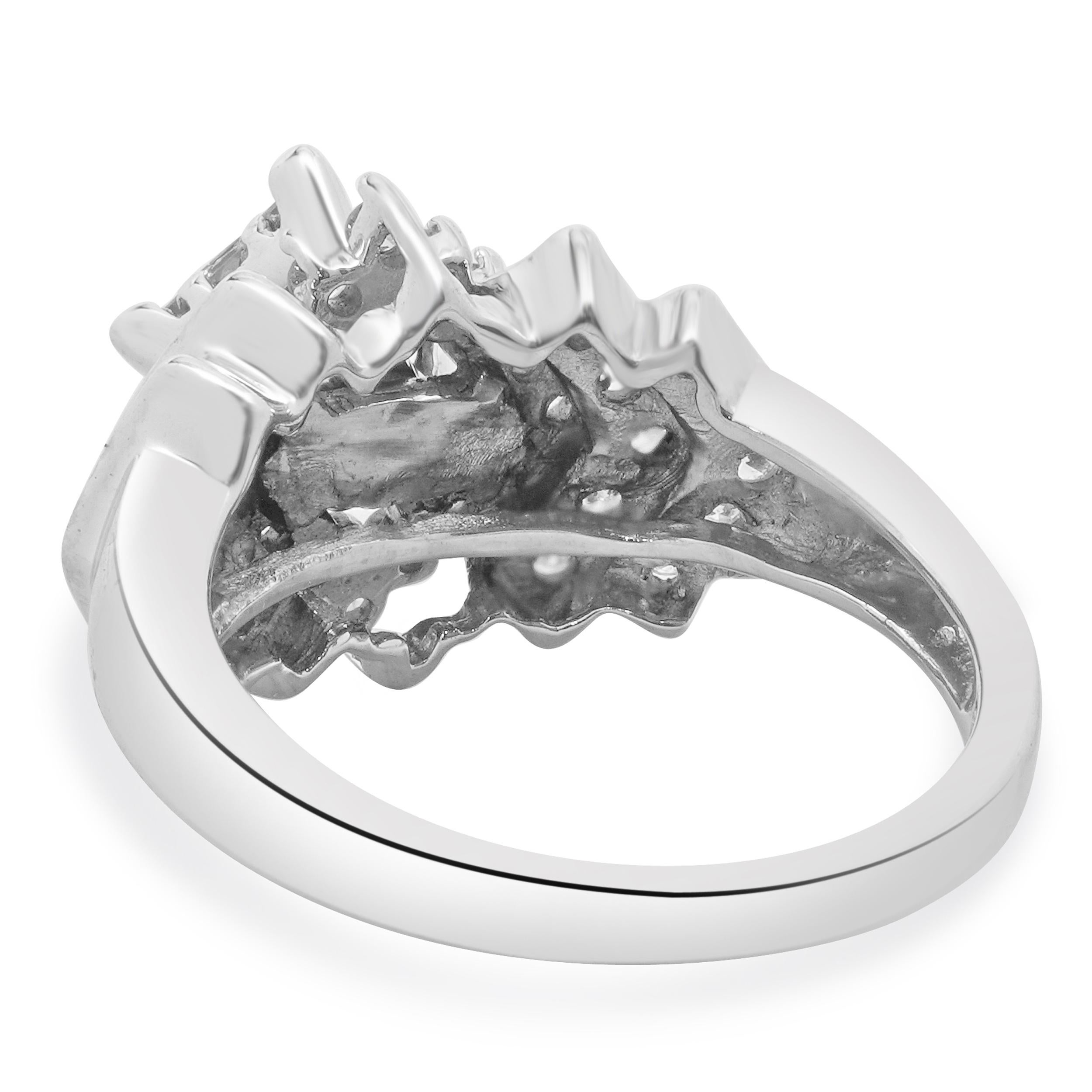 10 Karat White Gold Princess Cut Diamond Cluster Engagement Ring In Excellent Condition For Sale In Scottsdale, AZ