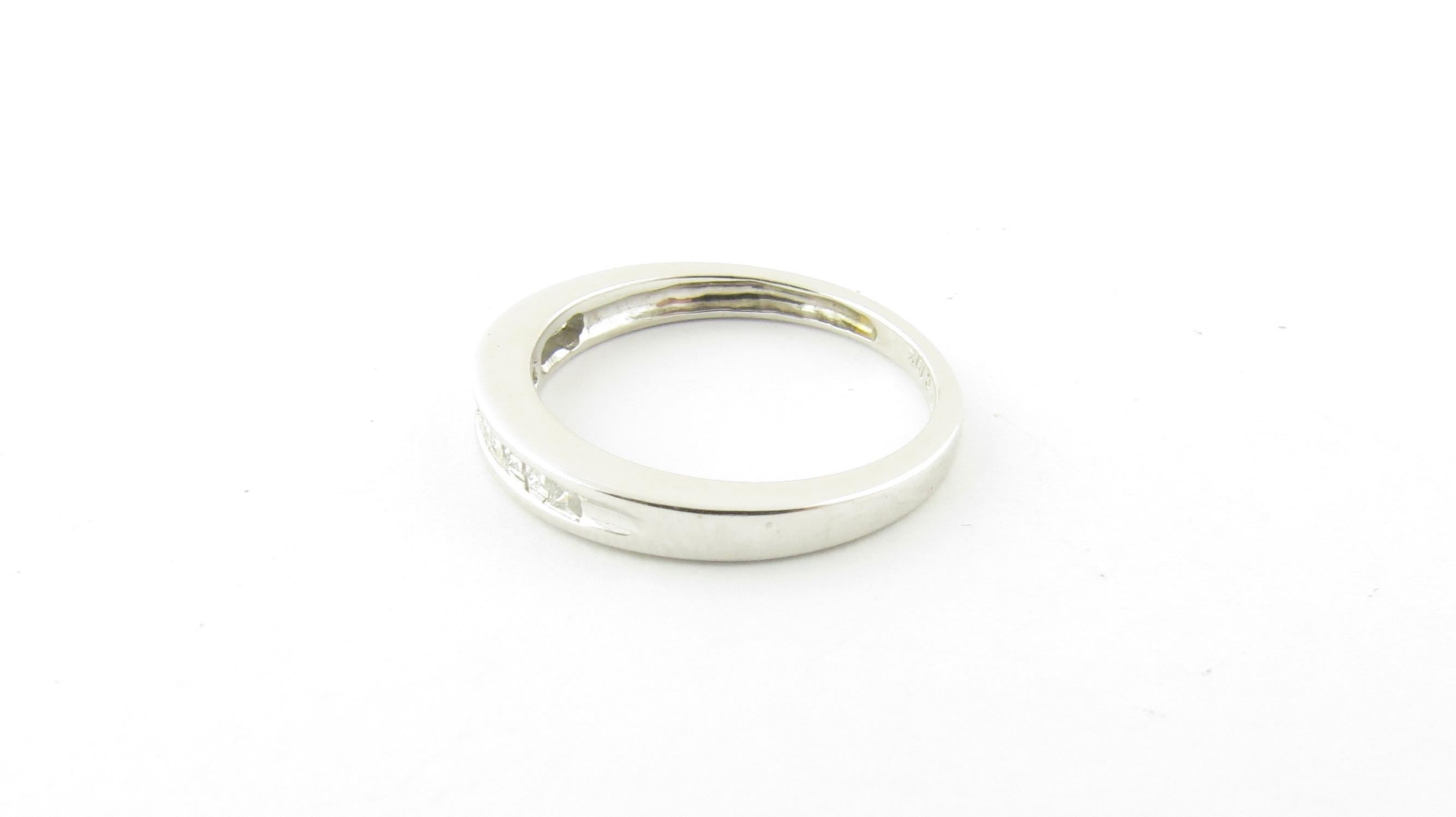 10 Karat Weißgold Prinzessinnenschliff Diamant-Hochzeits- oder Jahrestag-Ring (Carréschliff) im Angebot