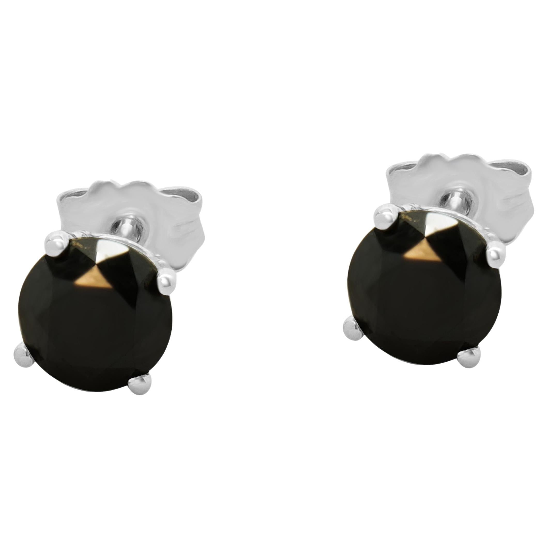 10 Karat White Gold Round Brilliant Cut Diamond Stud Earrings