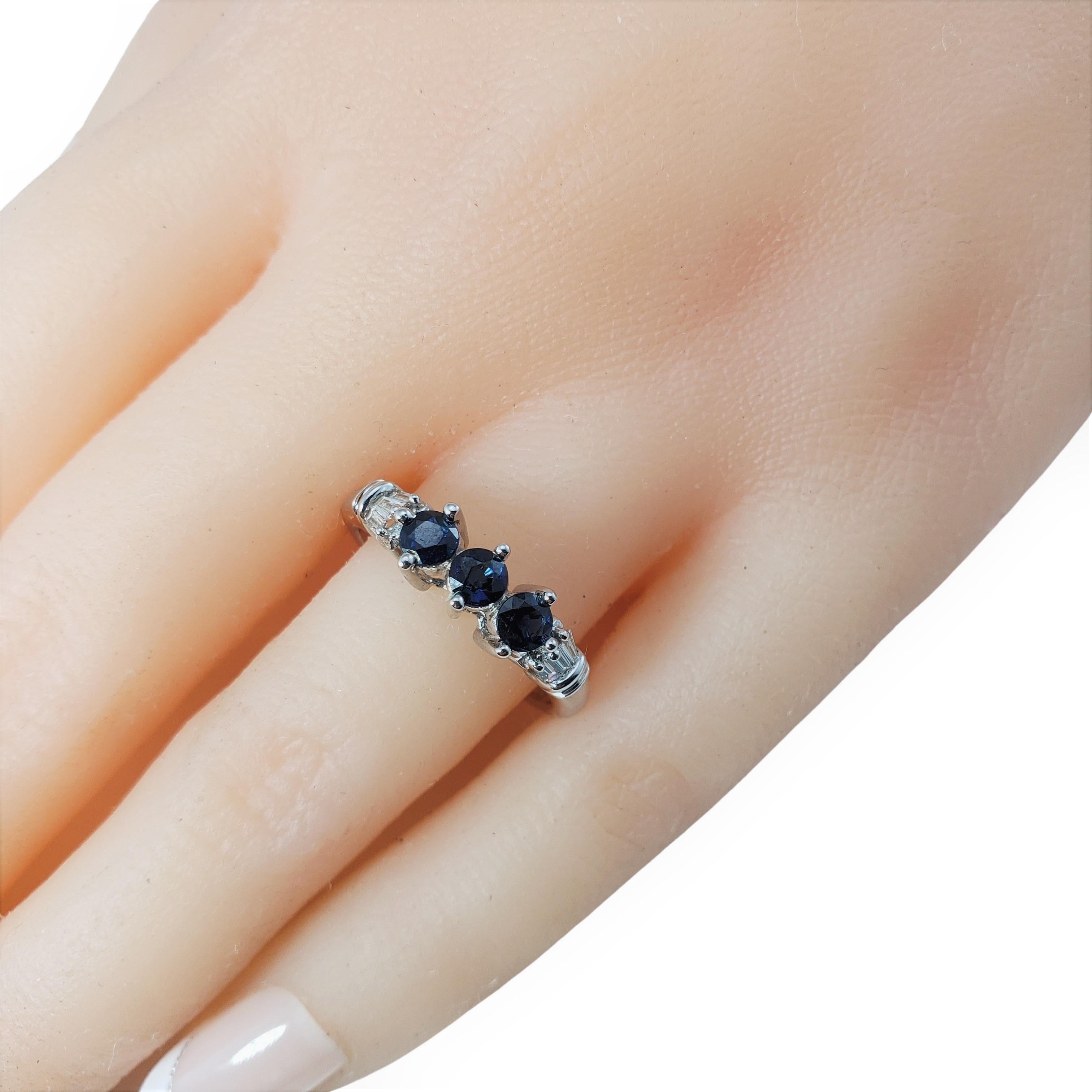10 Karat White Gold Natural Sapphire and Diamond Ring For Sale 4