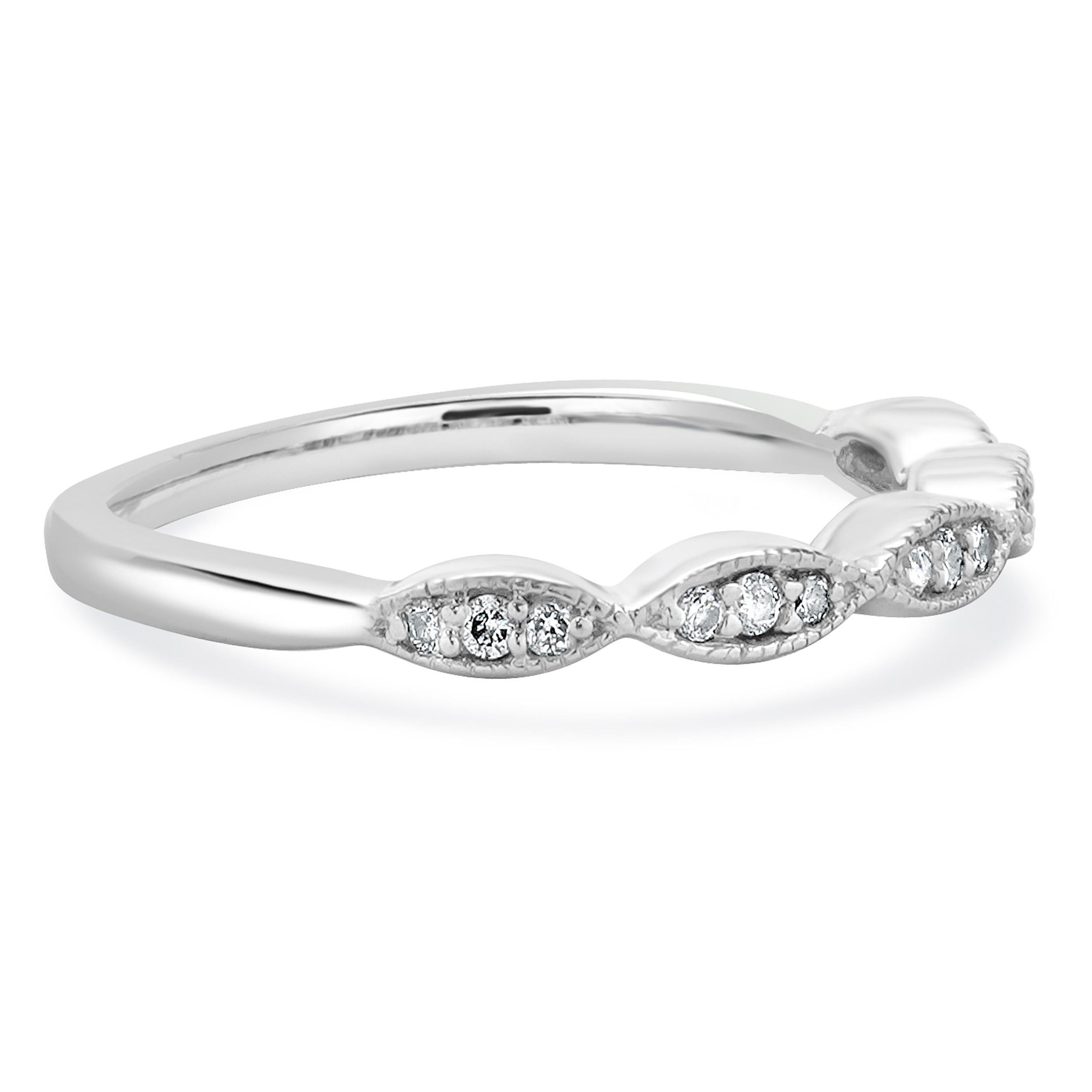 Brilliant Cut 10 Karat White Gold Scalloped Diamond Band For Sale