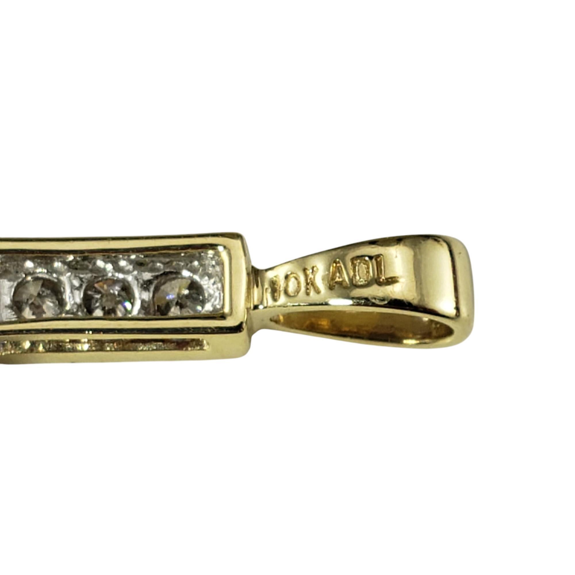 Pendentif croix en or jaune et blanc 10 carats avec diamants n° 19553 Pour femmes en vente