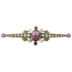 10 Karat Yellow Gold Amethyst and Pearl Pin or Brooch