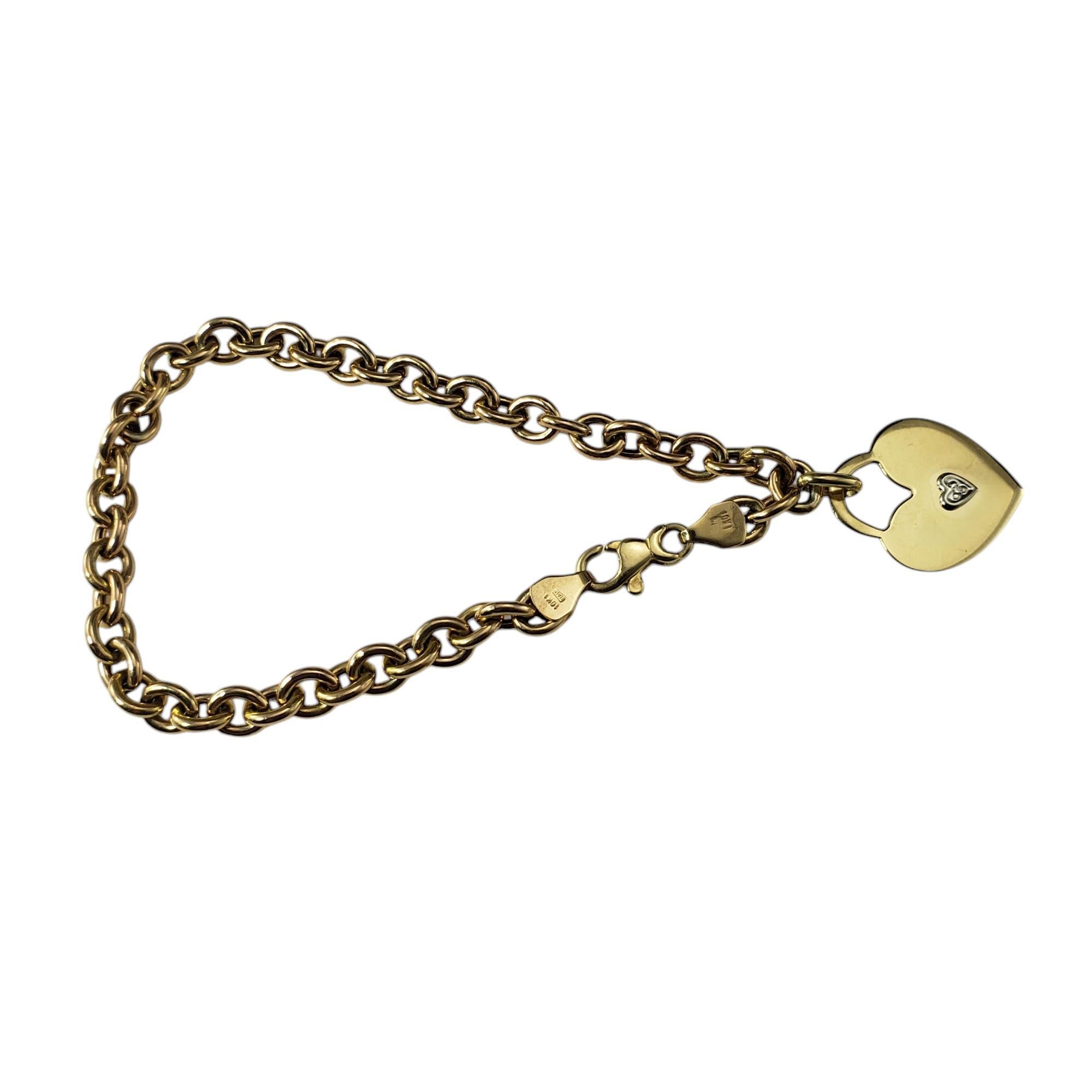 10 Karat Yellow Gold and Diamond Heart Tag Link Bracelet #20586 In Good Condition For Sale In Washington Depot, CT