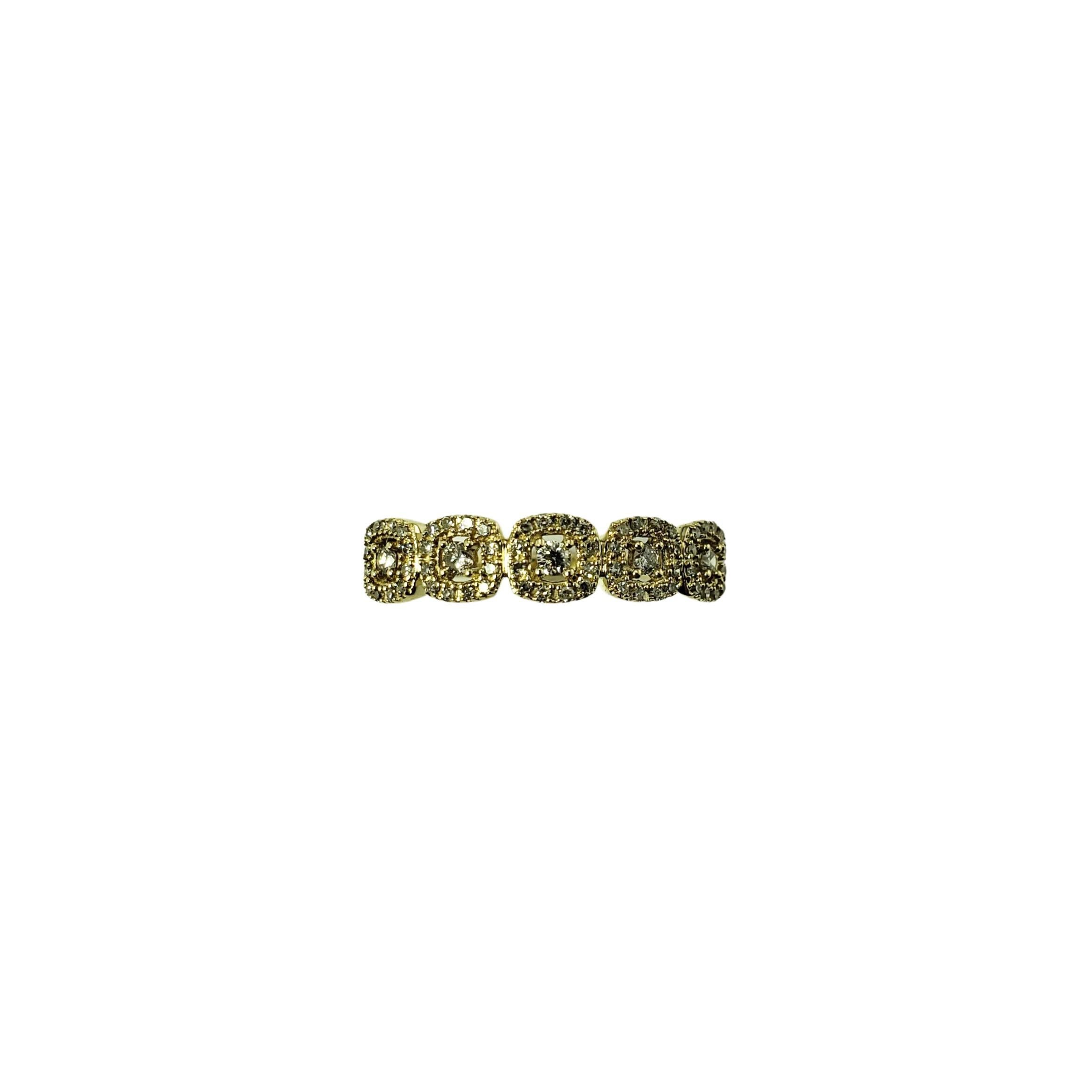 10 Karat Yellow Gold and Diamond Ring For Sale 2