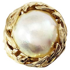 Vintage 10 Karat Yellow Gold and Pearl Ring