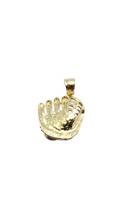10 Karat Yellow Gold Baseball Glove And Articulated Ball Charm #22252