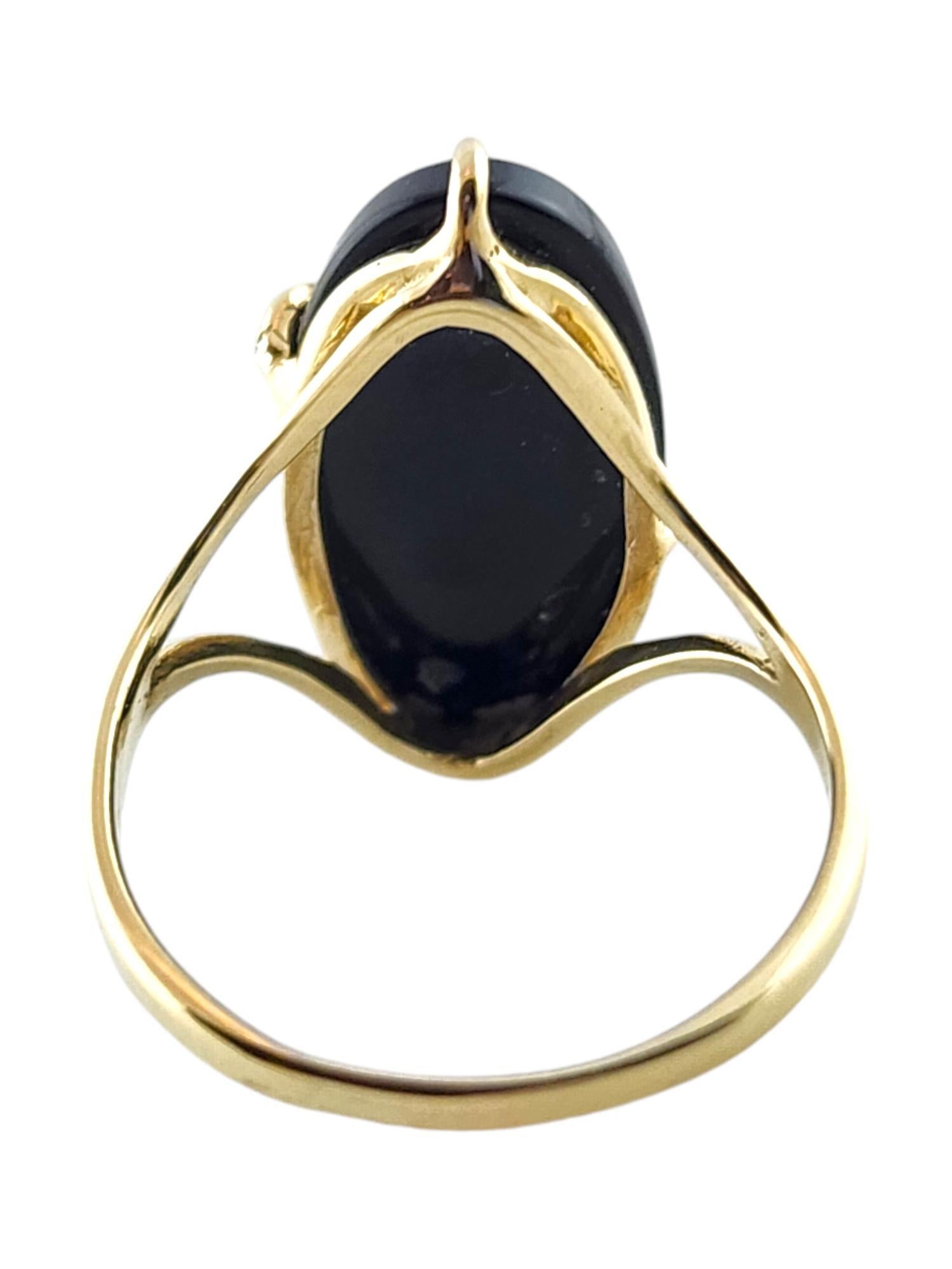 10 Karat Yellow Gold Black Onyx and Diamond Ring Size 7 #19183 In Good Condition For Sale In Washington Depot, CT