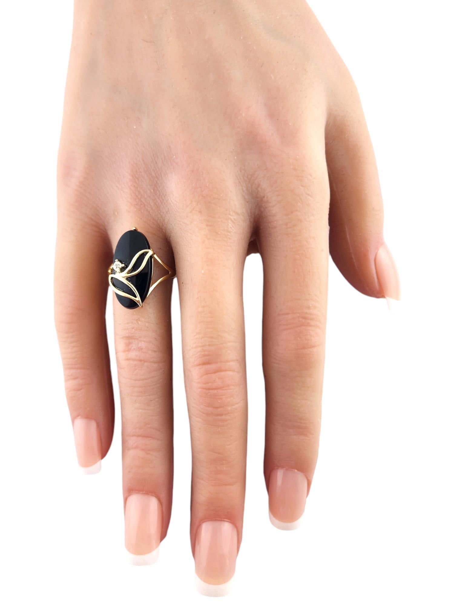 Women's 10 Karat Yellow Gold Black Onyx and Diamond Ring Size 7 #19183 For Sale