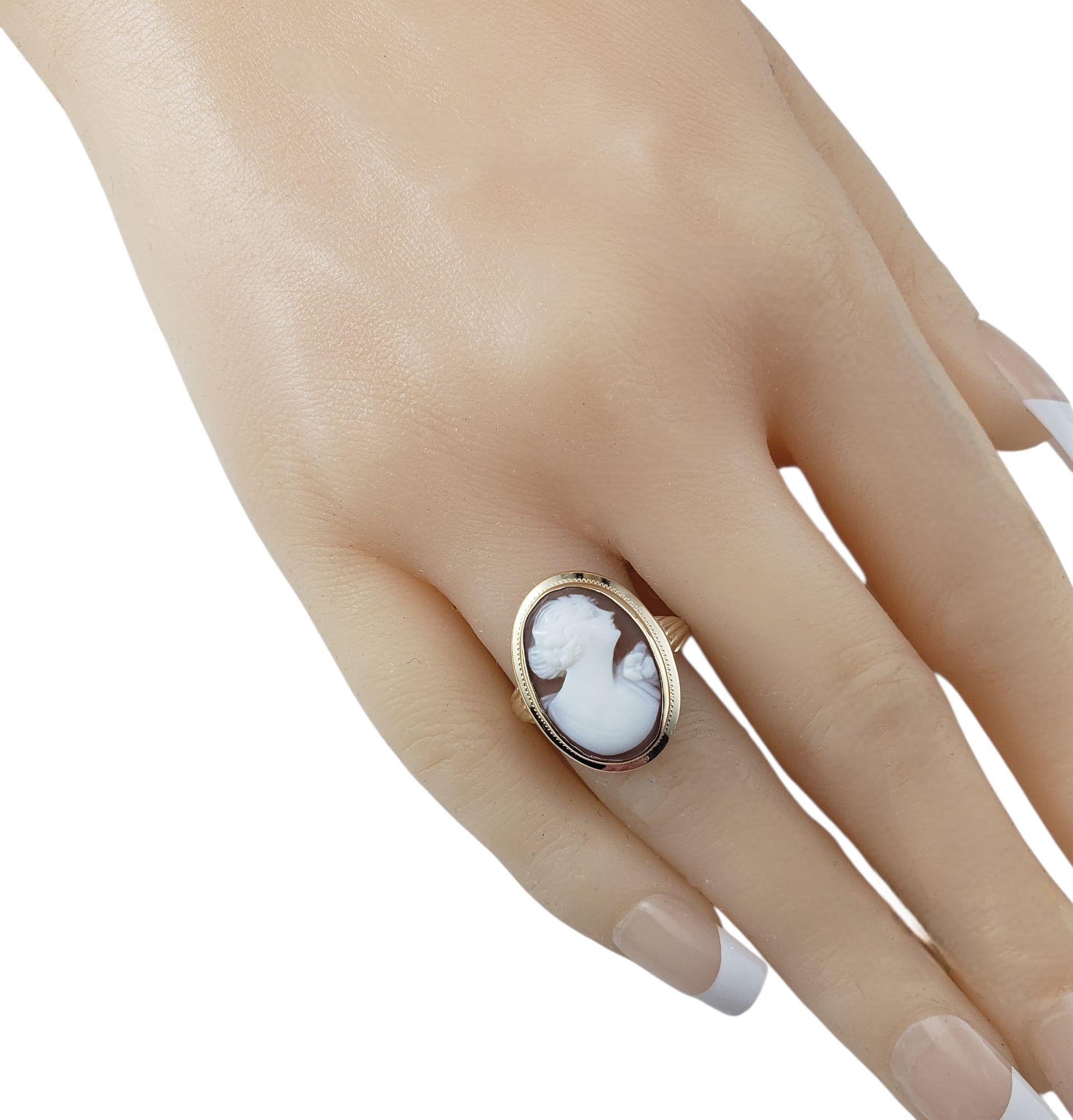 10 Karat Yellow Gold Cameo Ring Size 6.5 #21871 in vendita 1