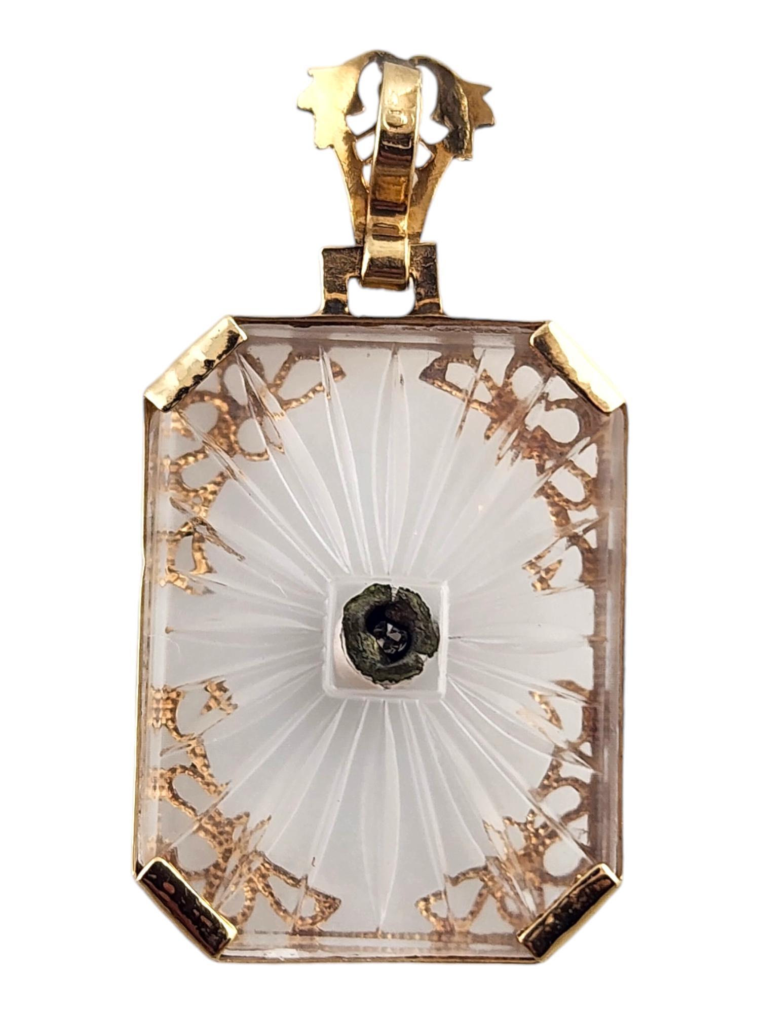 10 Karat Yellow Gold Camphor Glass and Diamond Pendant #19240 In Good Condition In Washington Depot, CT