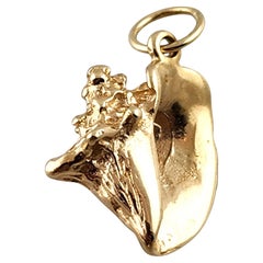 10 Karat Yellow Gold Conch Shell Charm # 19406