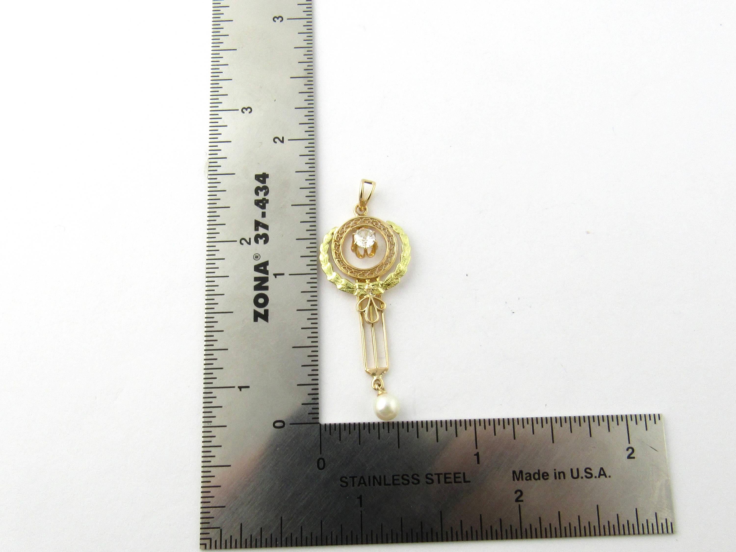 10 Karat Yellow Gold Diamond and Pearl Pendant 2