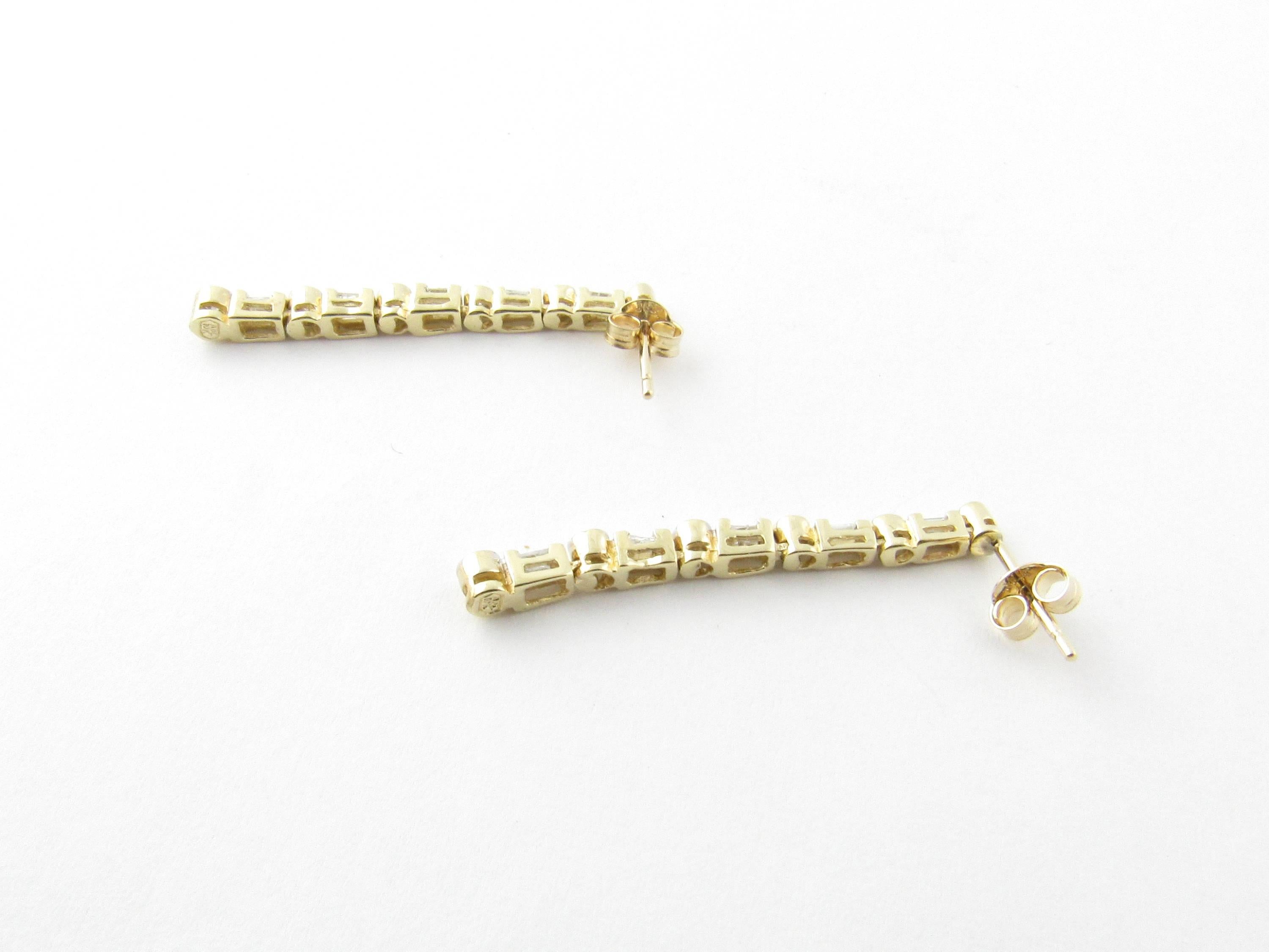 Round Cut 10 Karat Yellow Gold Diamond Earrings For Sale