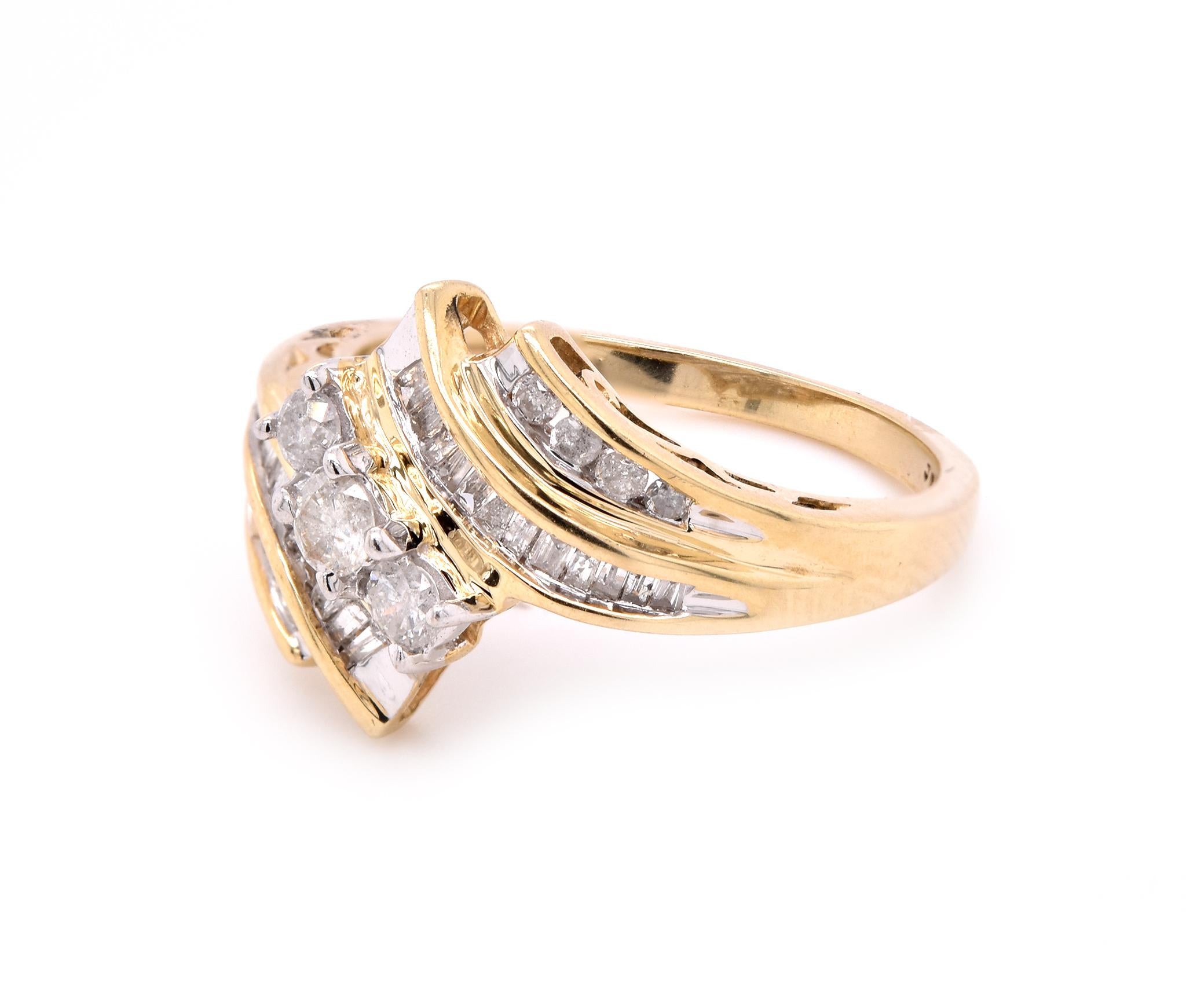 Round Cut 10 Karat Yellow Gold Diamond Fashion Ring
