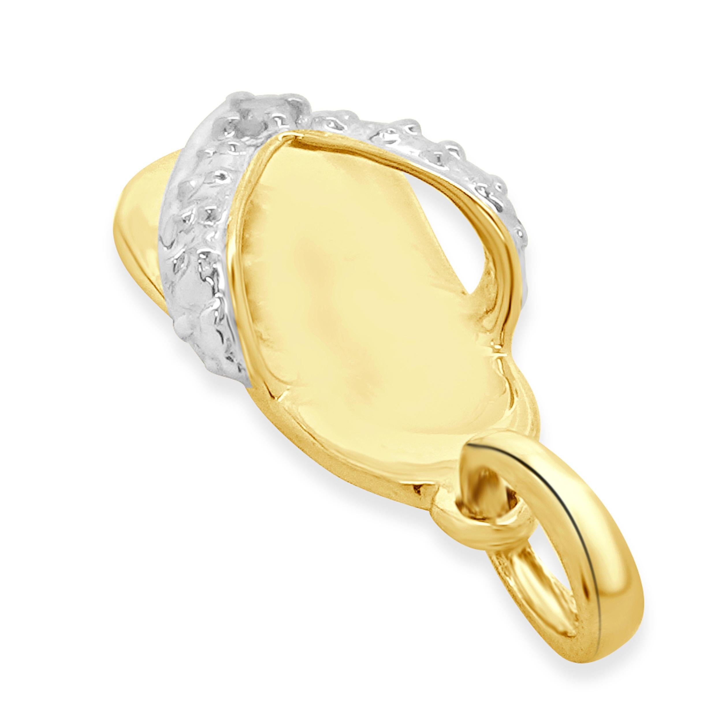 Concepteur : personnalisé
MATERIAL : Or jaune 10k
Diamants : taille ronde brillante = 0,01cttw
Poids : 0,80 grammes
