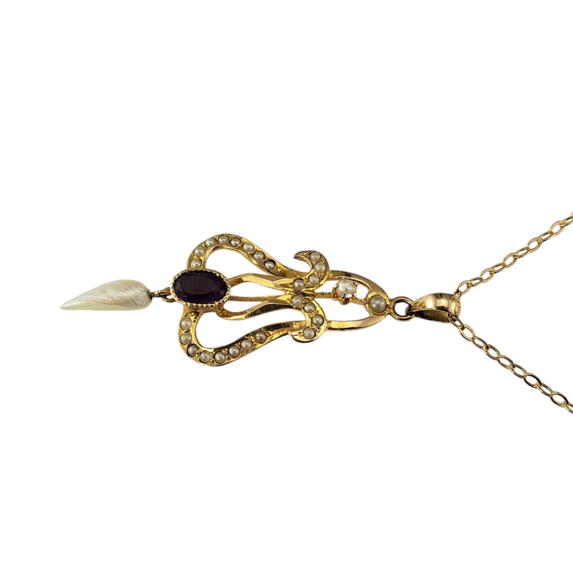 Round Cut 10 Karat Yellow Gold Freshwater Pearl Pendant Necklace #18403 For Sale
