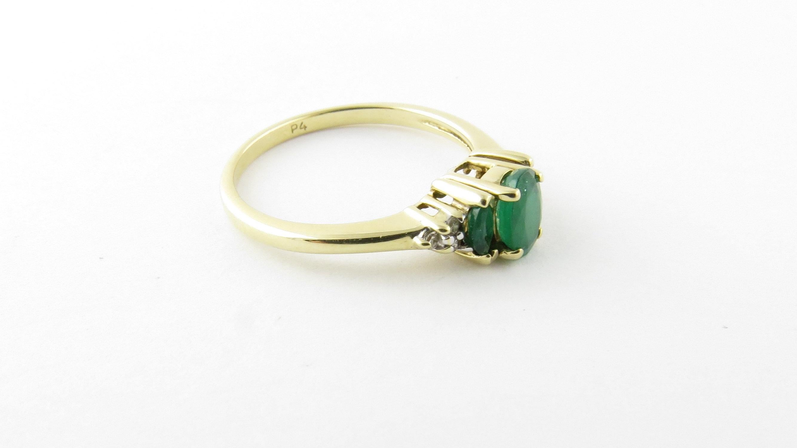 10 Karat Yellow Gold Genuine Emerald and Diamond Ring 1