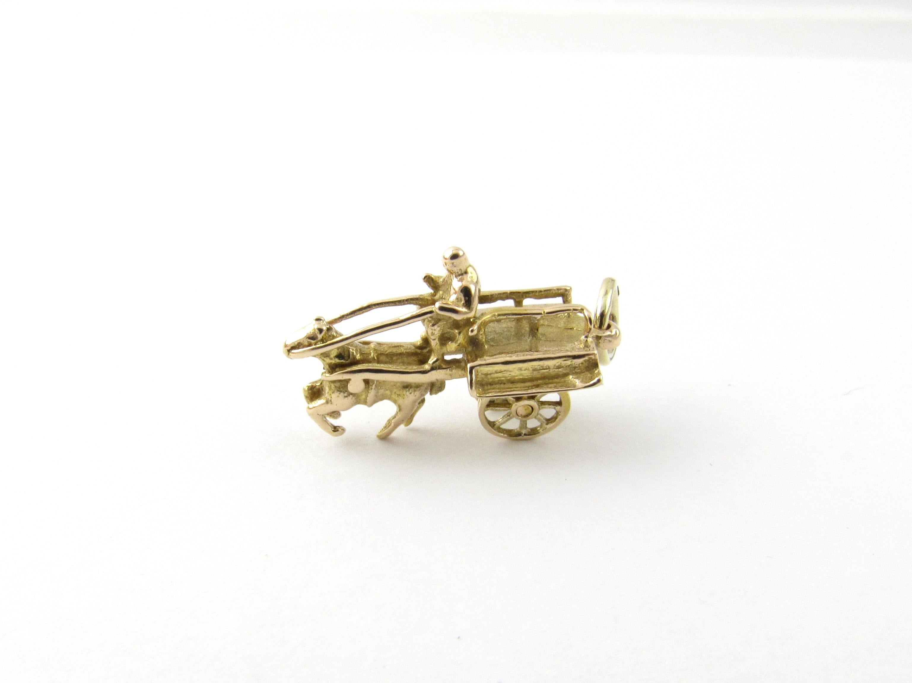 10 Karat Yellow Gold Horse and Cart Charm 3