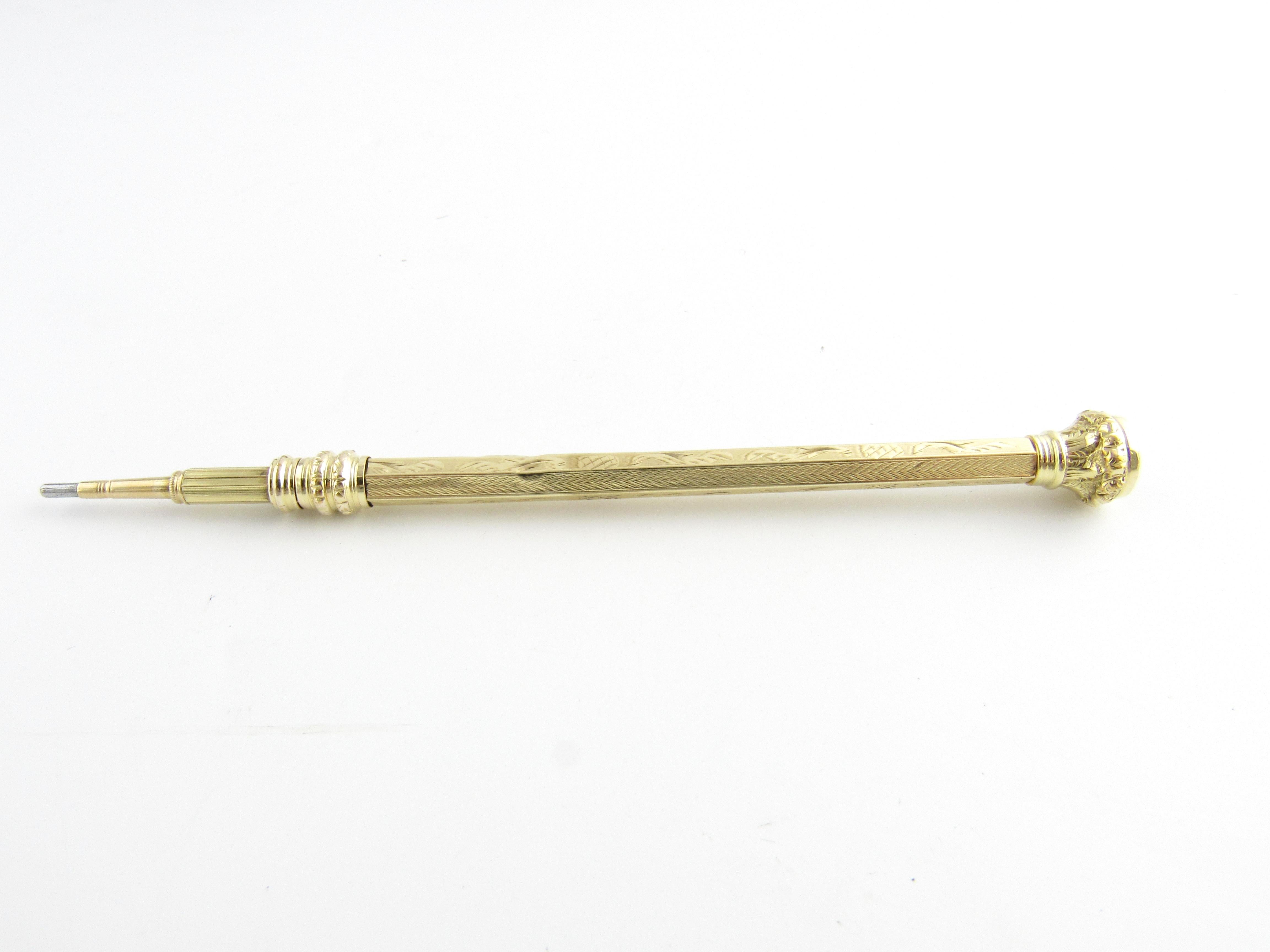 10 Karat Yellow Gold Mechanical Pencil-

This lovely piece features a mechanical pencil with a beautifully engraved 10K case and clear stone accent. Slight dent noted on case as seen in pictures.

Lead not included

Size: 100 mm

Weight: 5.4 dwt. /