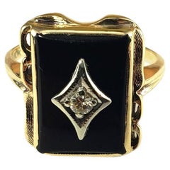10 Karat Gelbgold Onyx und Diamant-Ring Größe 7 #16076