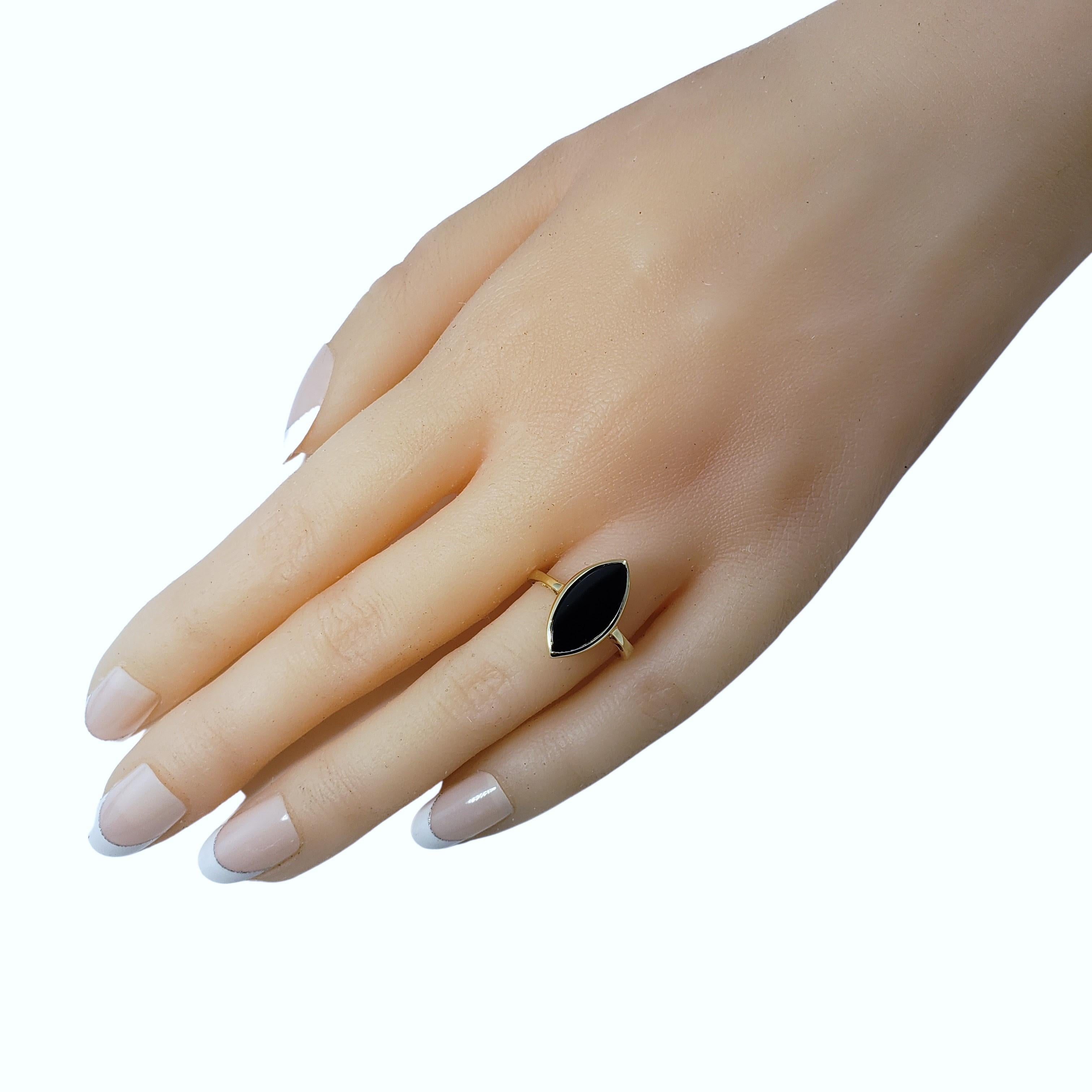 10 Karat Gelbgold Onyx Ring Größe 6 2