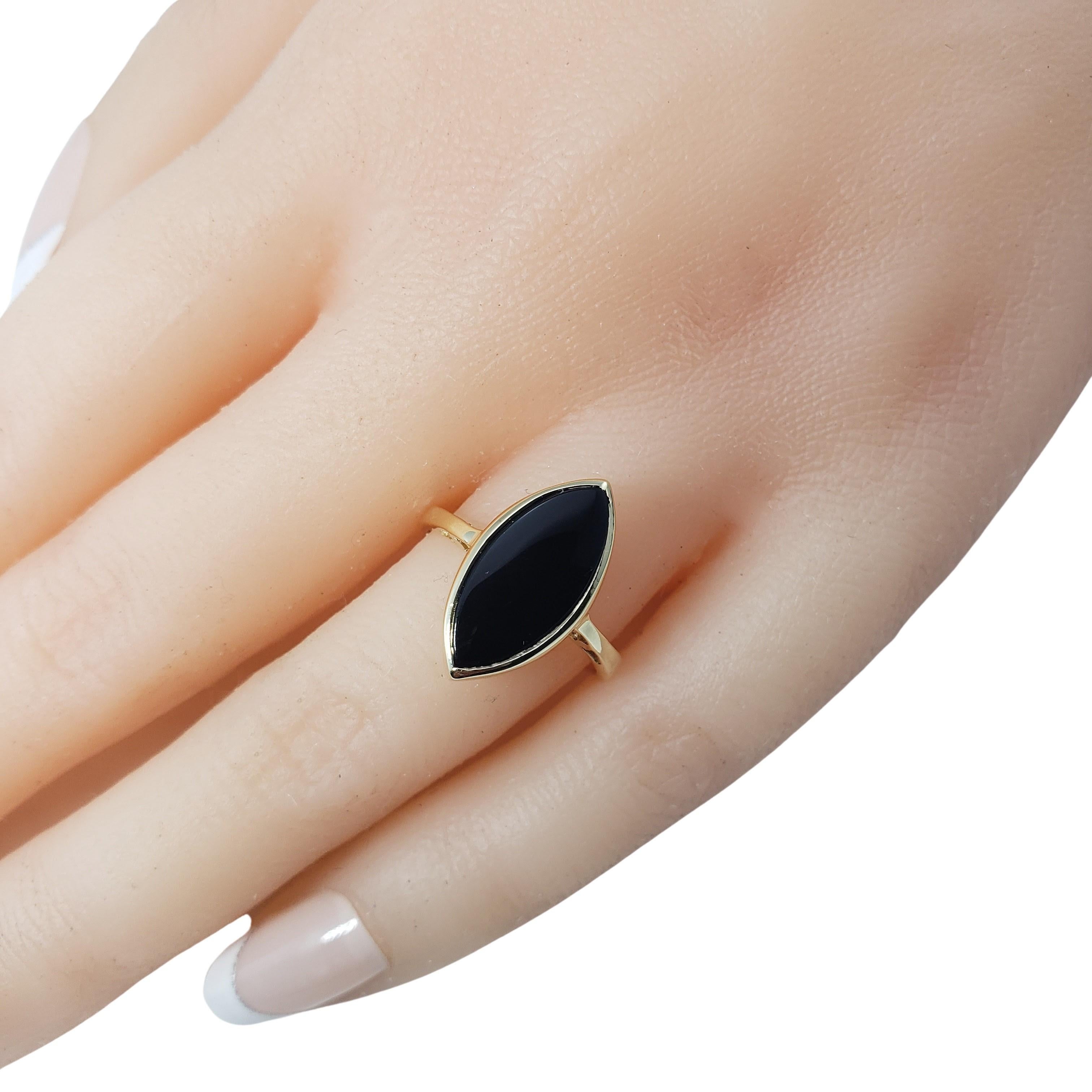 10 Karat Gelbgold Onyx Ring Größe 6 3