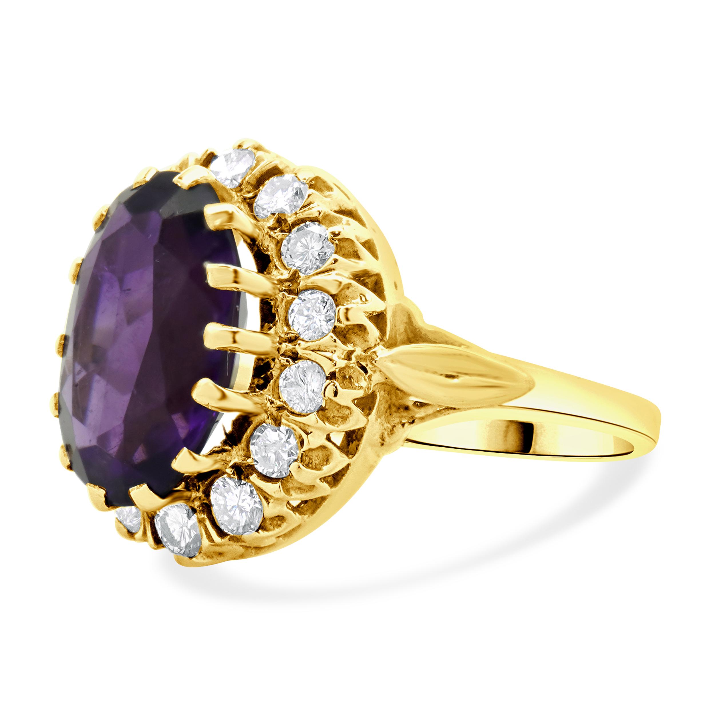 Material: 10K yellow gold
Diamond: 14 round brilliant cut = 0.70cttw
Color: J
Clarity: SI2-I1
Amethyst: 1 oval cut = 4.35ct
Ring Size: 8.5 (please allow up to 2 additional business days for sizing requests)
Dimensions: ring top measures