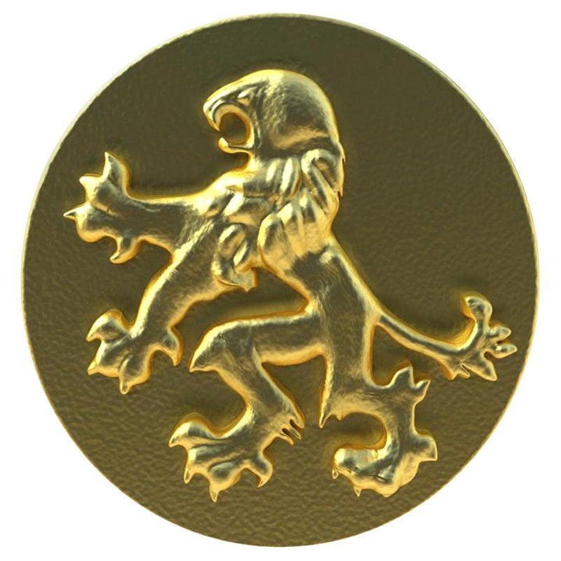 10 Karat Yellow Gold Rampant Lion Signet Ring