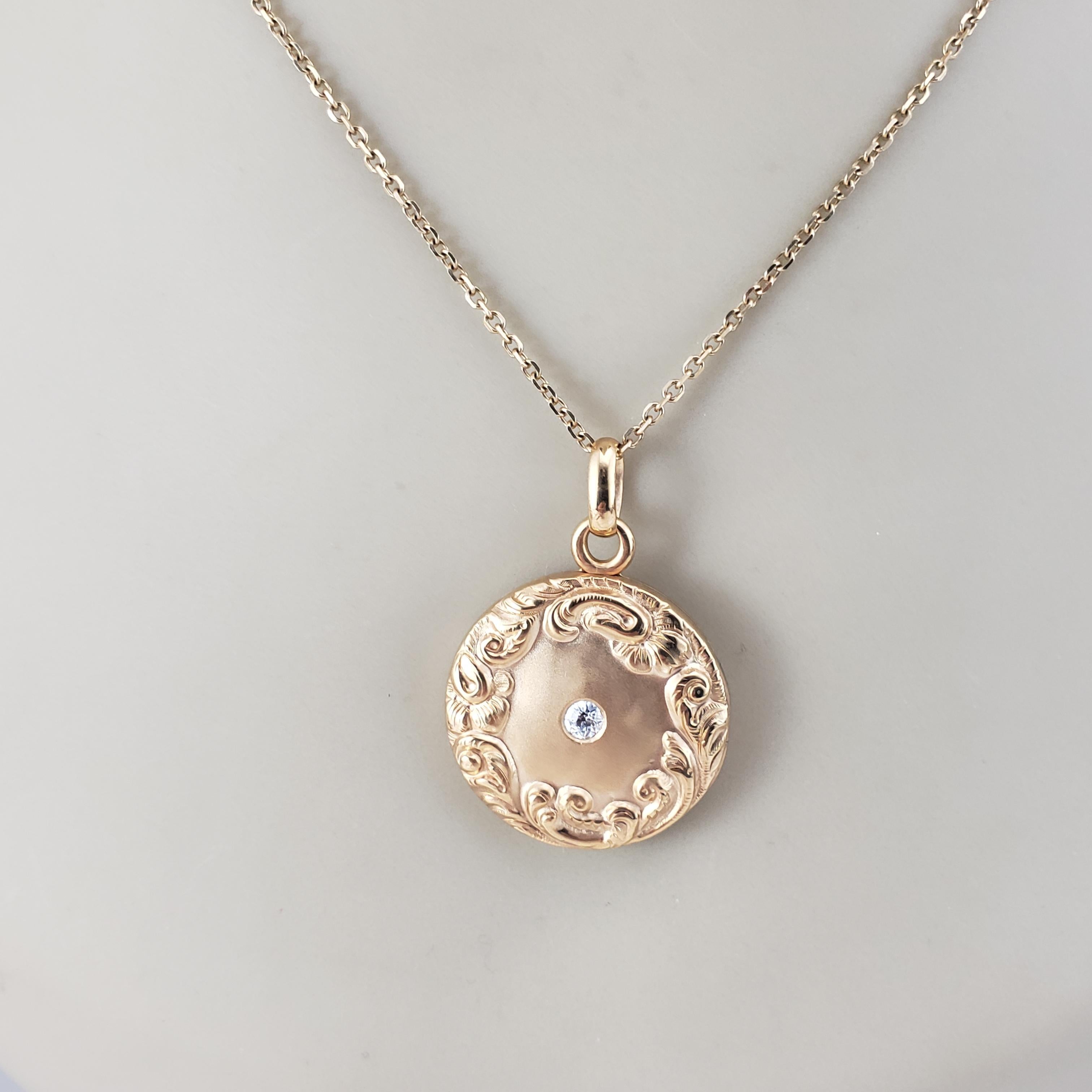 Pendentif en or jaune 10 carats avec diamant repoussé #21424 en vente 3
