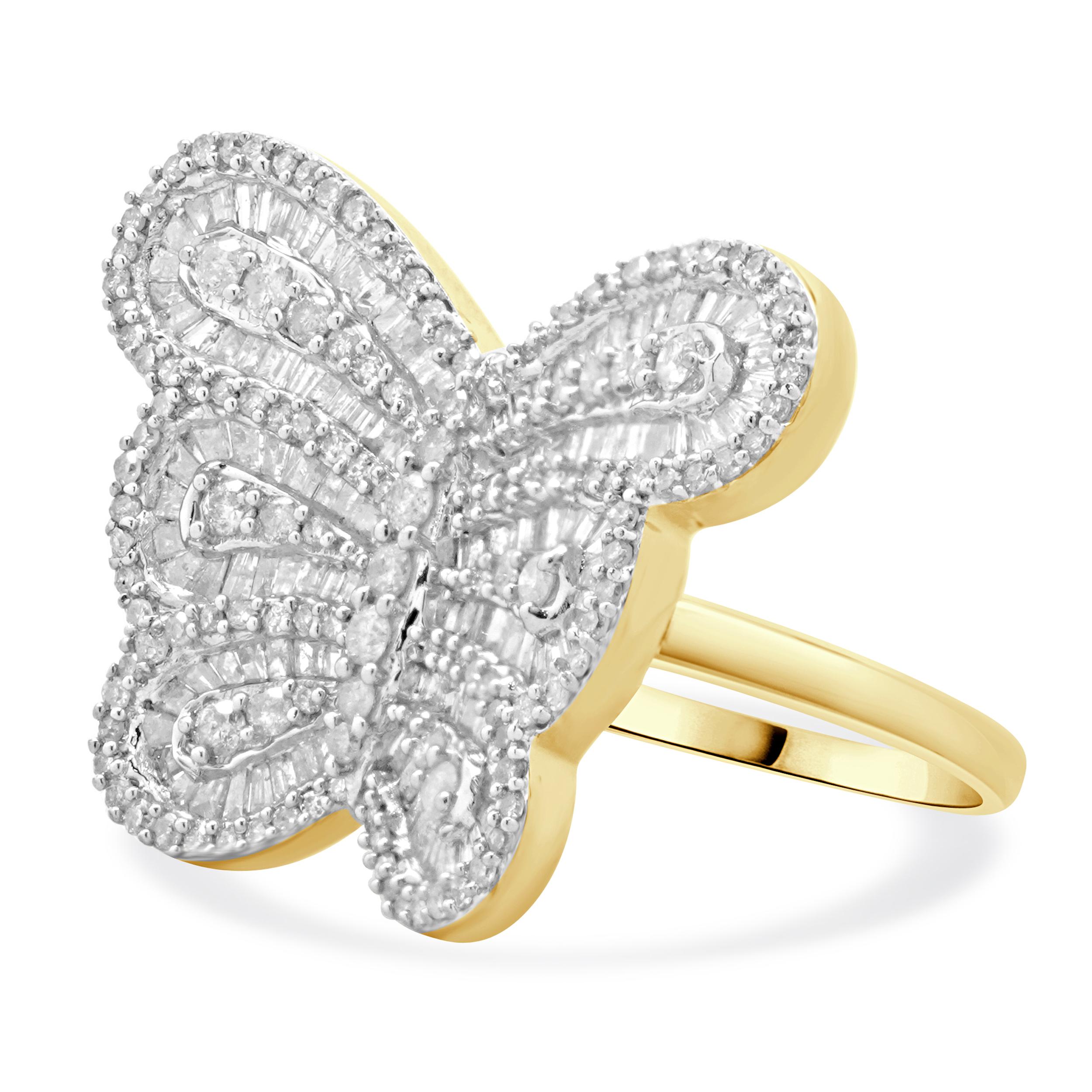 Material: 10K yellow gold
Diamond: 281 round and baguette cut = 1.50cttw
Color: G
Clarity: I3
Ring Size: 7.75 (please allow up to 2 additional business days for sizing requests)
Dimensions: ring top measures 20.5mm wide
Weight: 6.91 grams
