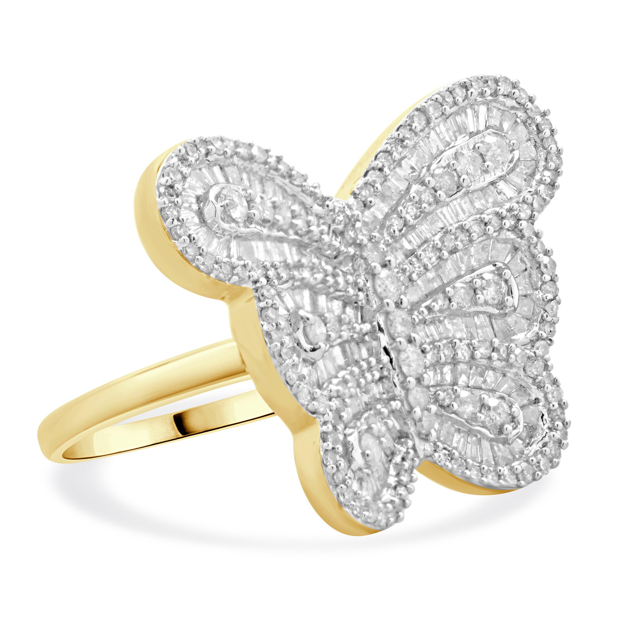 10 Karat Yellow Gold Round and Baguette Diamond Butterfly Ring In Excellent Condition For Sale In Scottsdale, AZ