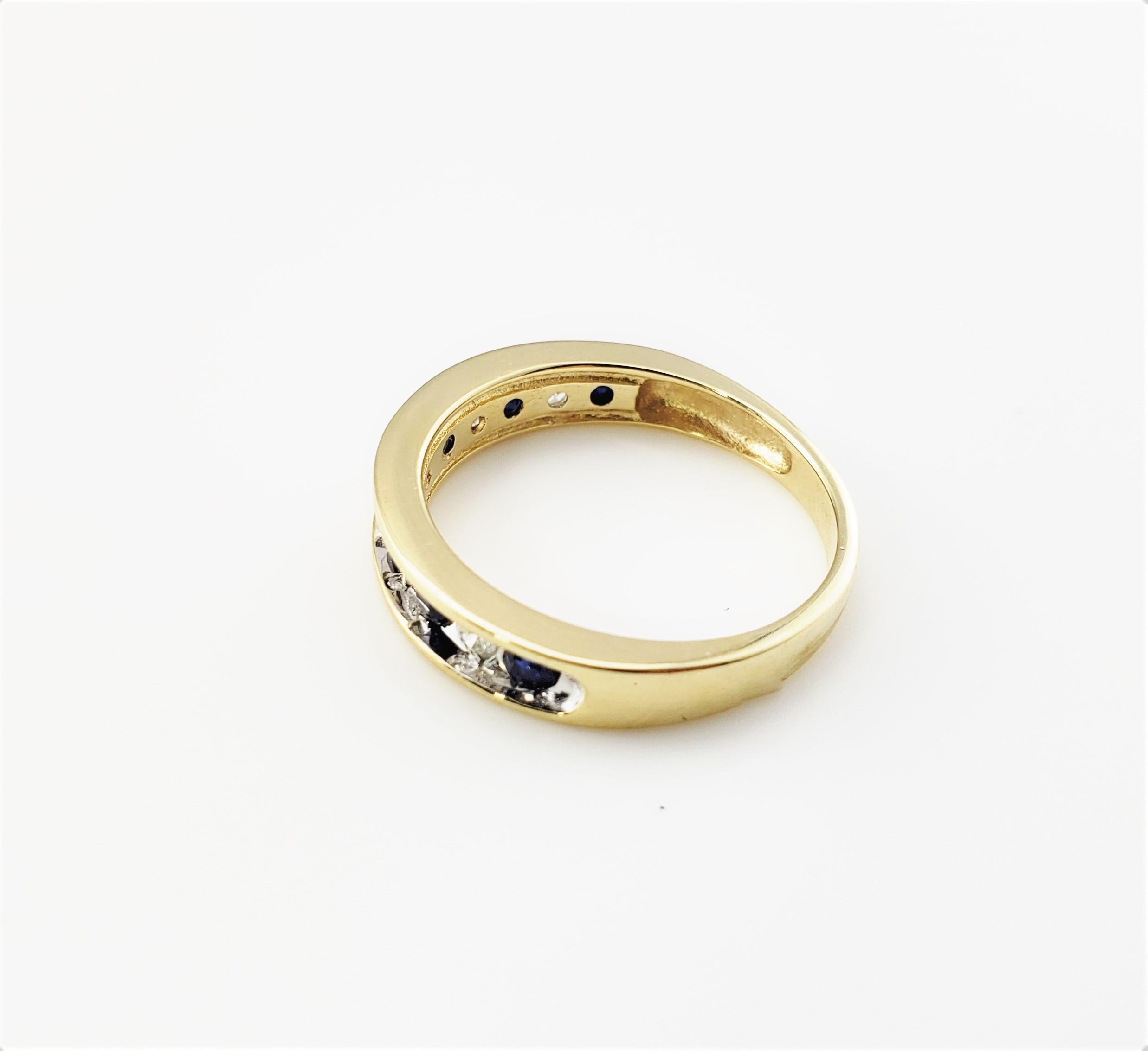 Brilliant Cut 10 Karat Yellow Gold Sapphire and Diamond Ring For Sale