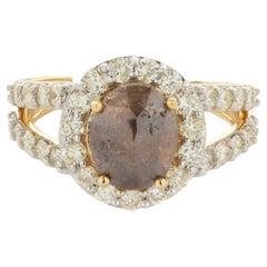 10 Karat Yellow Gold Split Shank Galaxy Diamond Ring with Halo