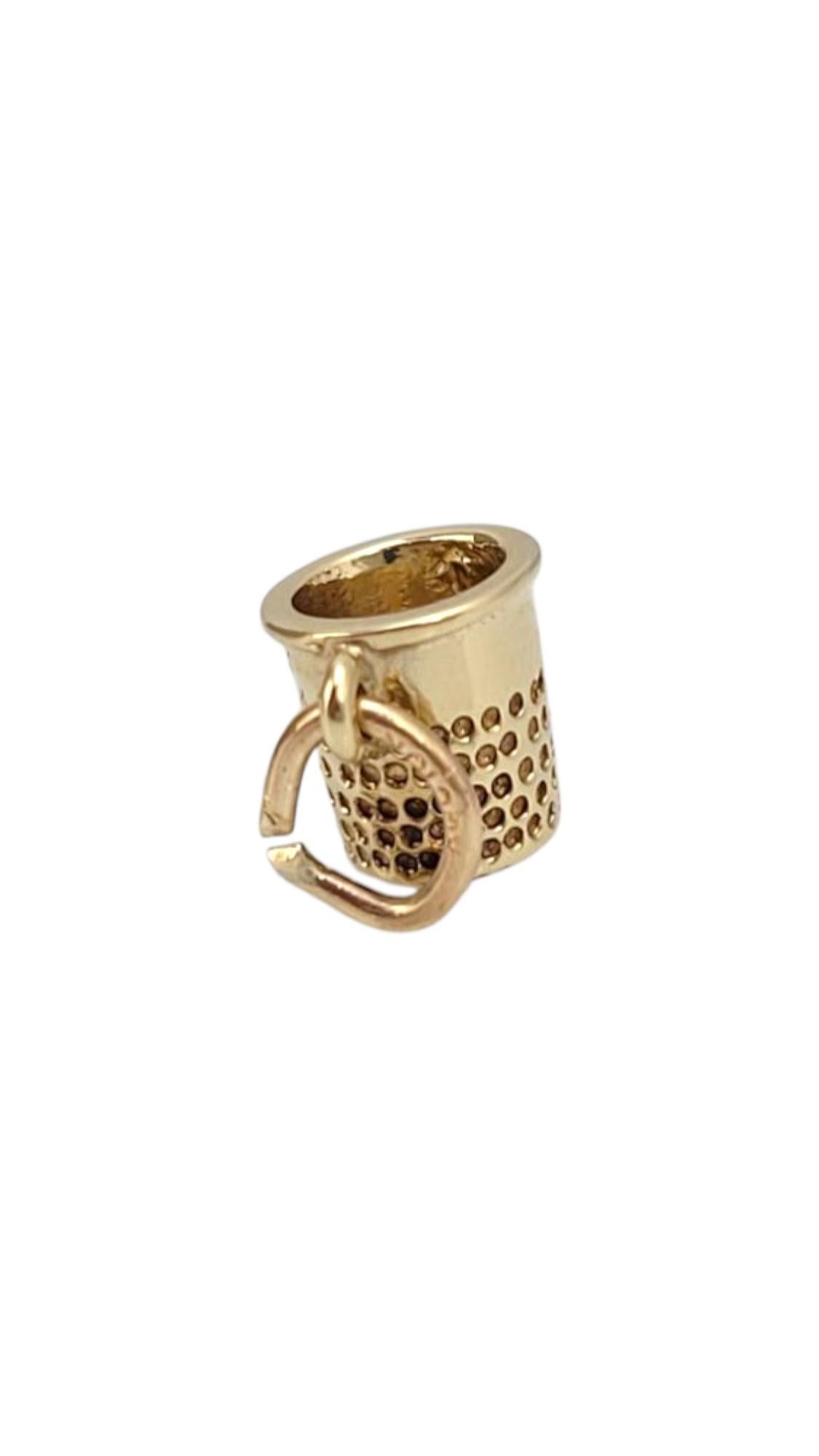 10 Karat Yellow Gold Thimble Charm #21637 Damen im Angebot