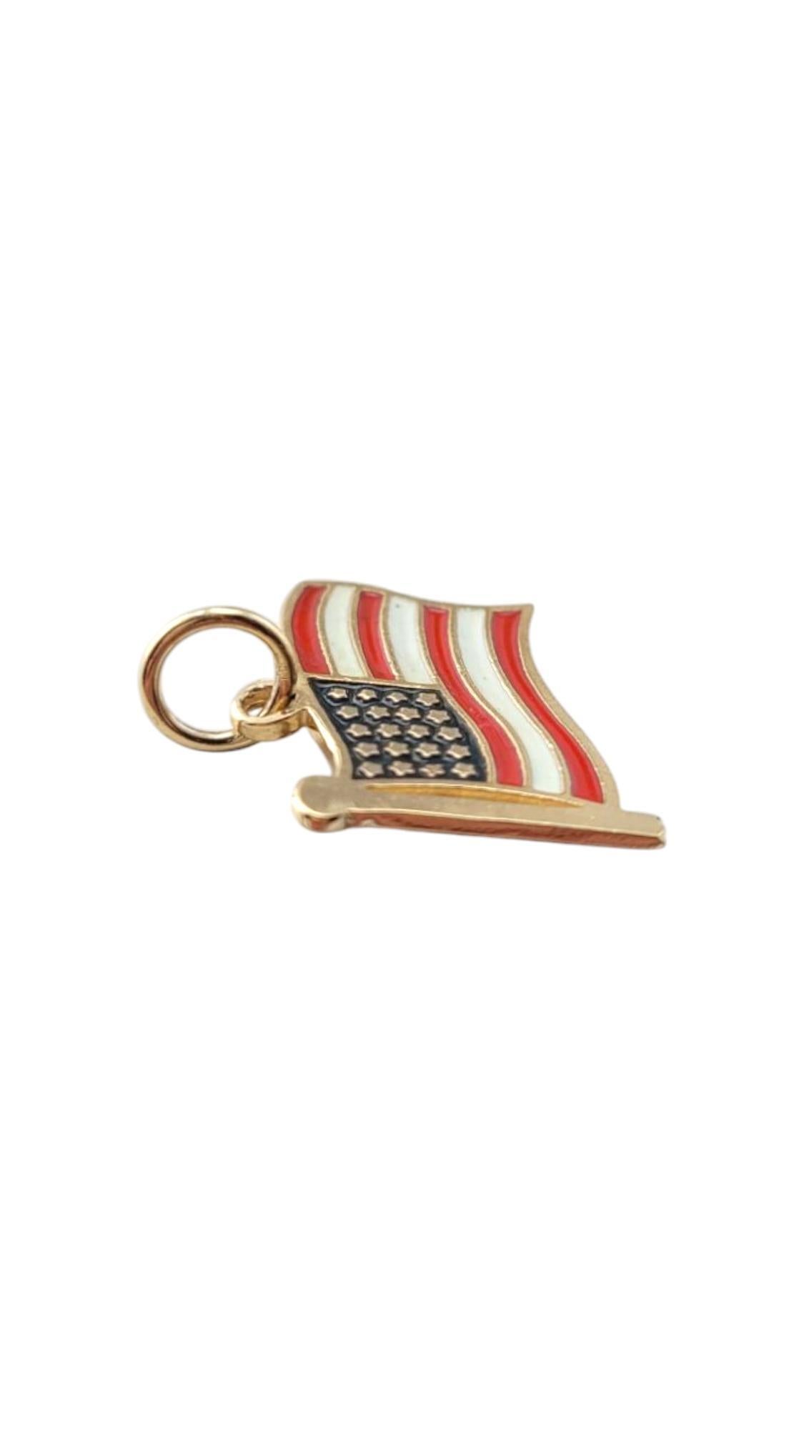 Charm con bandiera USA in oro giallo 10 carati #20888 in vendita 2