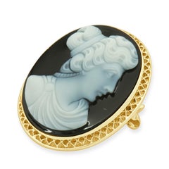 10 Karat Yellow Gold Vintage Black & White Cameo Pin