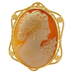 10 Karat Yellow Gold Vintage Cameo Pin