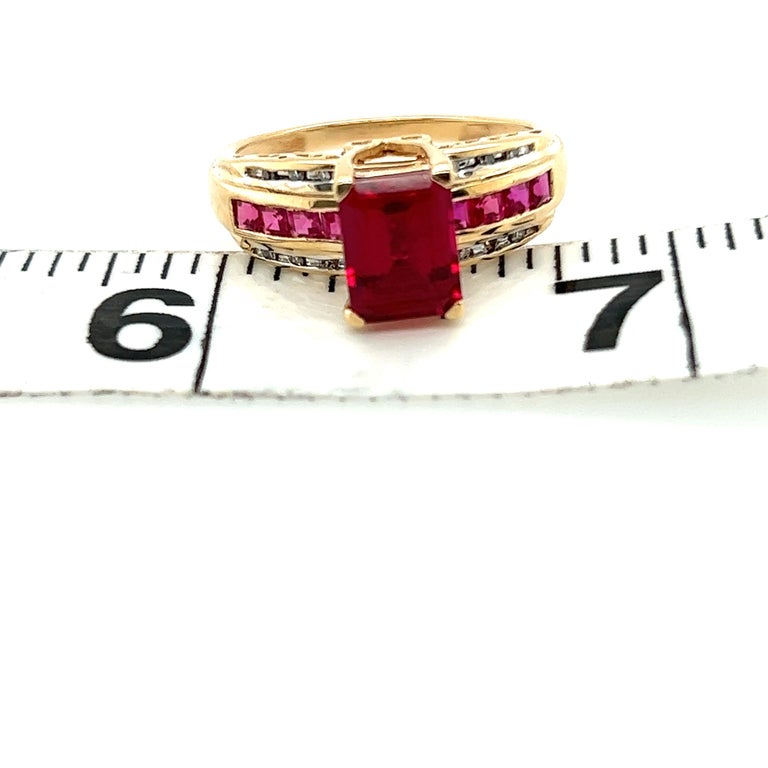 10 Kt Synthetic Ruby Ring For Sale at 1stDibs