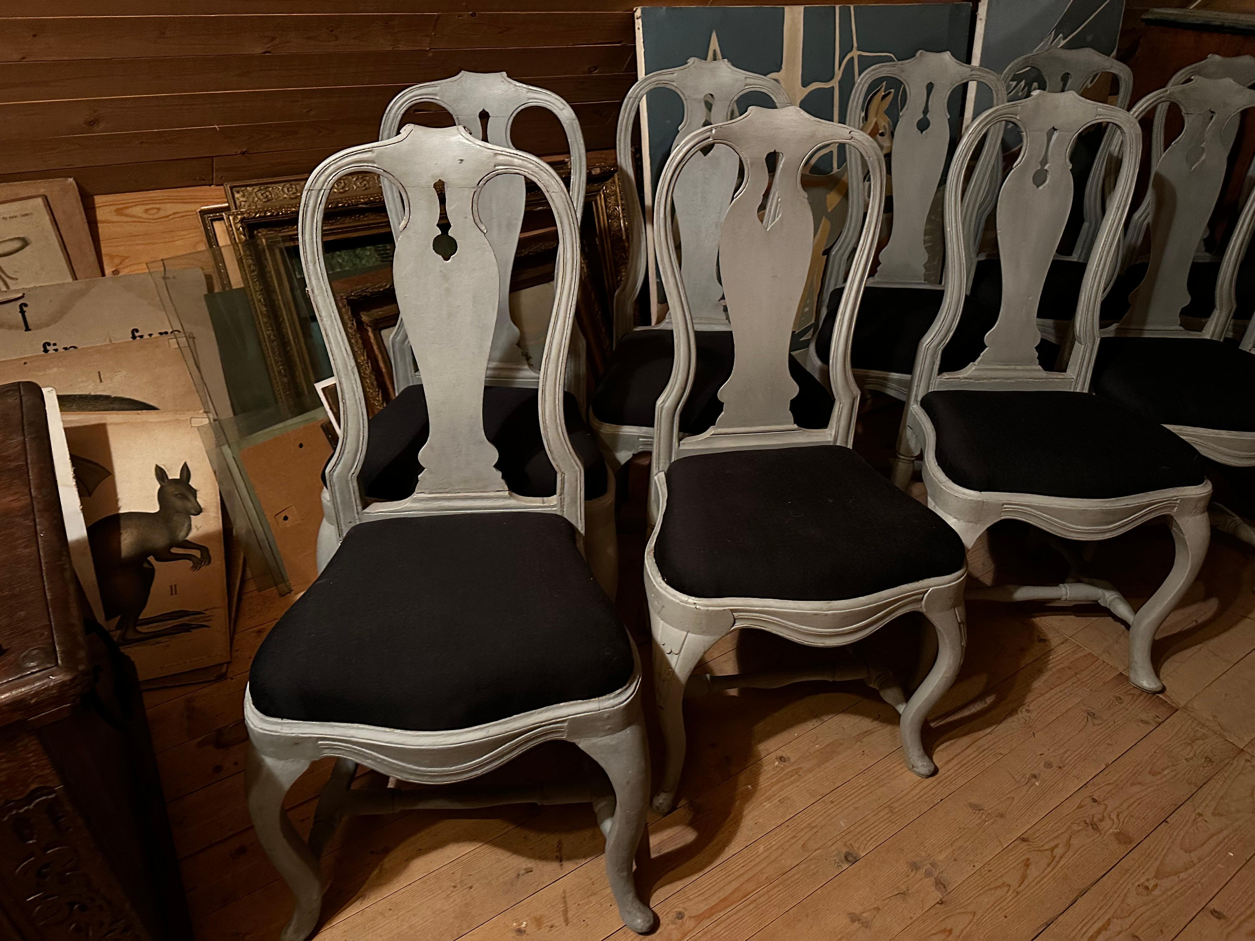 10 chaises rococo de la fin du XVIIIe siècle fabriquées à Stockholm en vente 1
